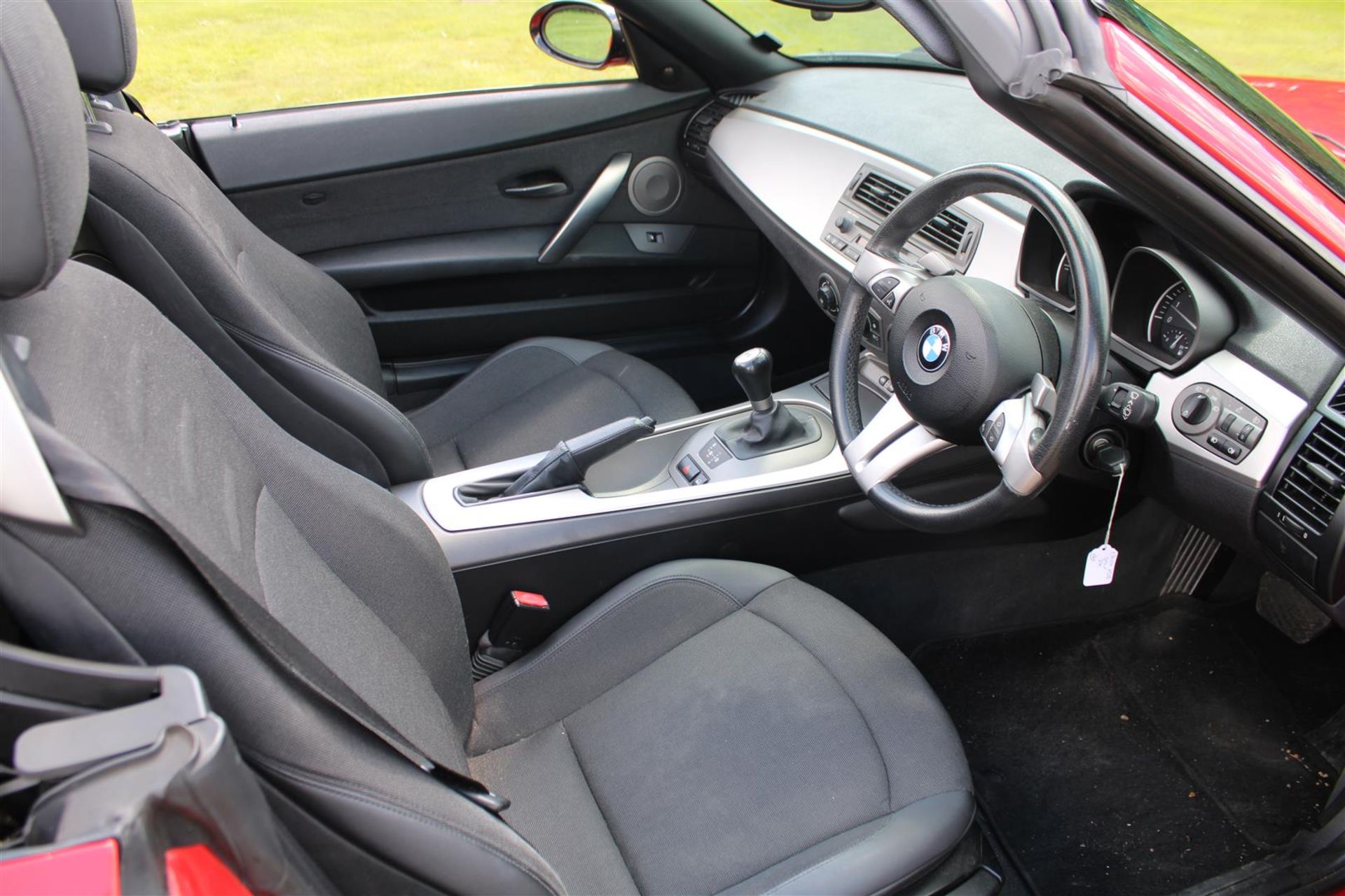 2004 BMW Z4 2.5i SE Auto Convertible - Image 9 of 16