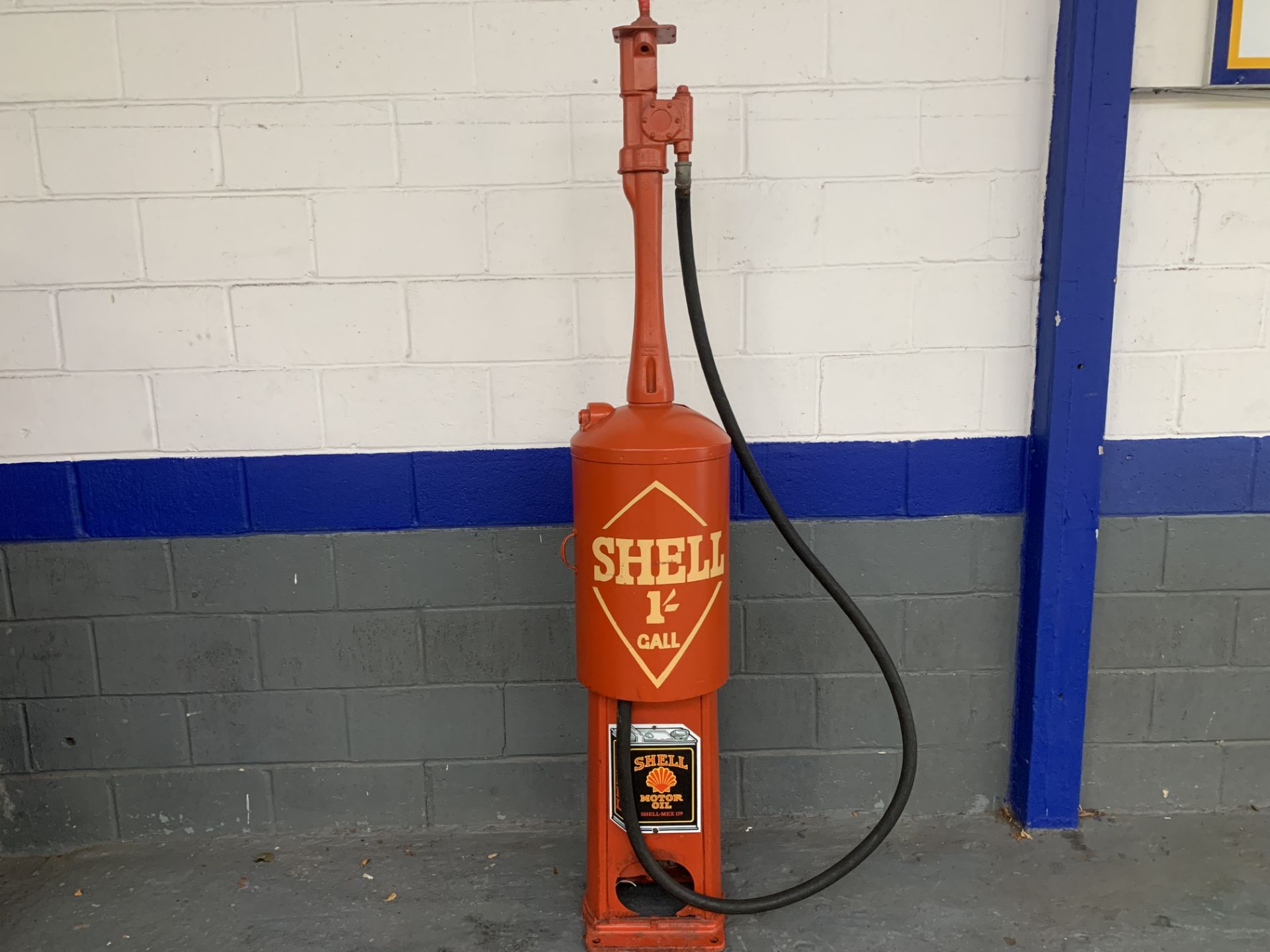 Vintage Bowser Hand Crank Petrol Pump