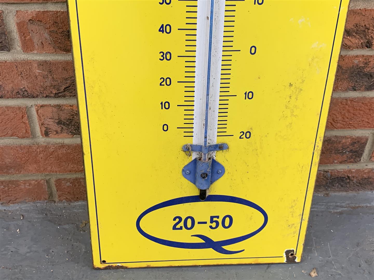 Original Enamel Duckhams Q20-50 Thermometer Sign - Image 2 of 4