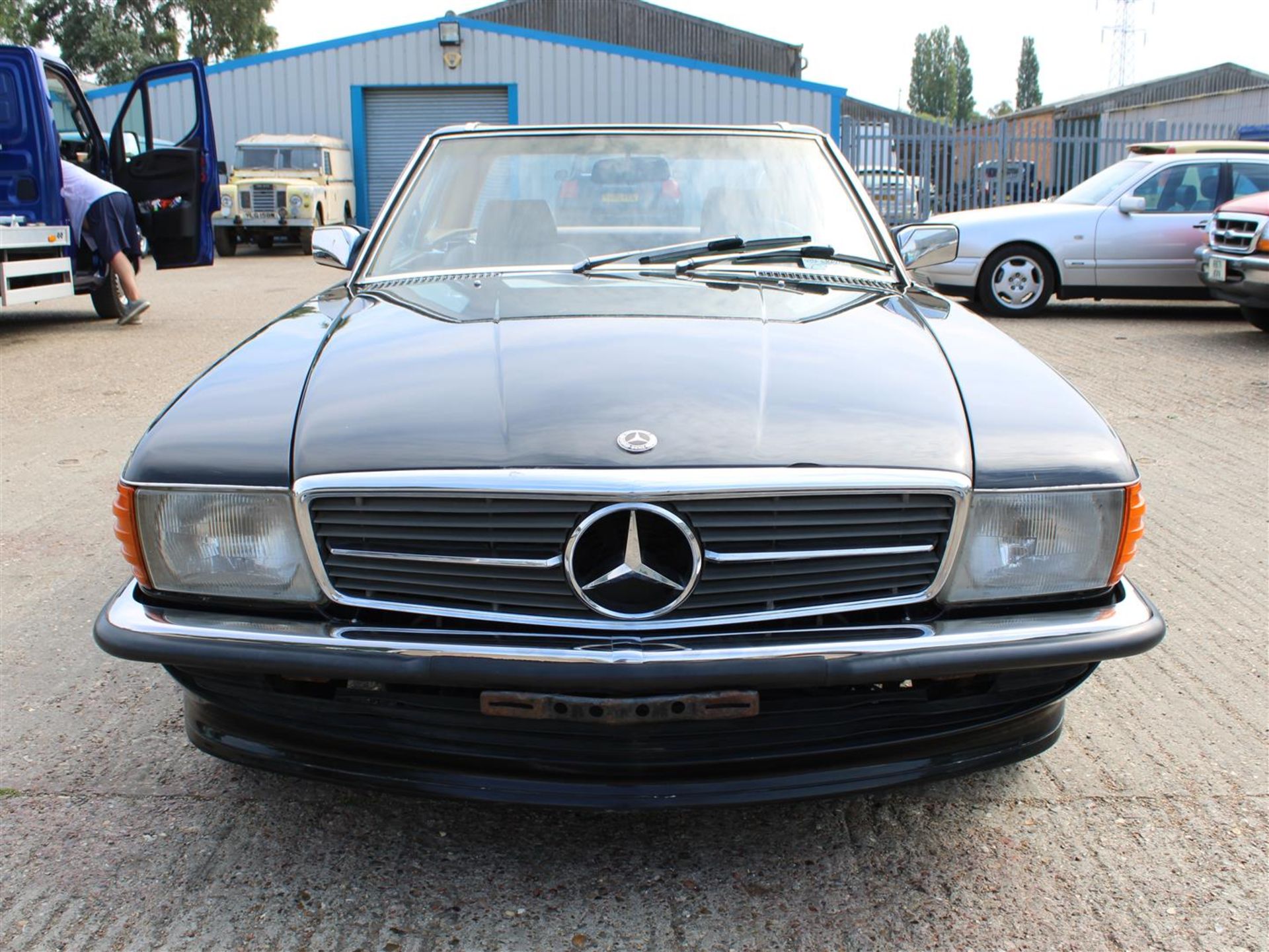 1988 Mercedes R107 560 SL LHD - Image 2 of 33