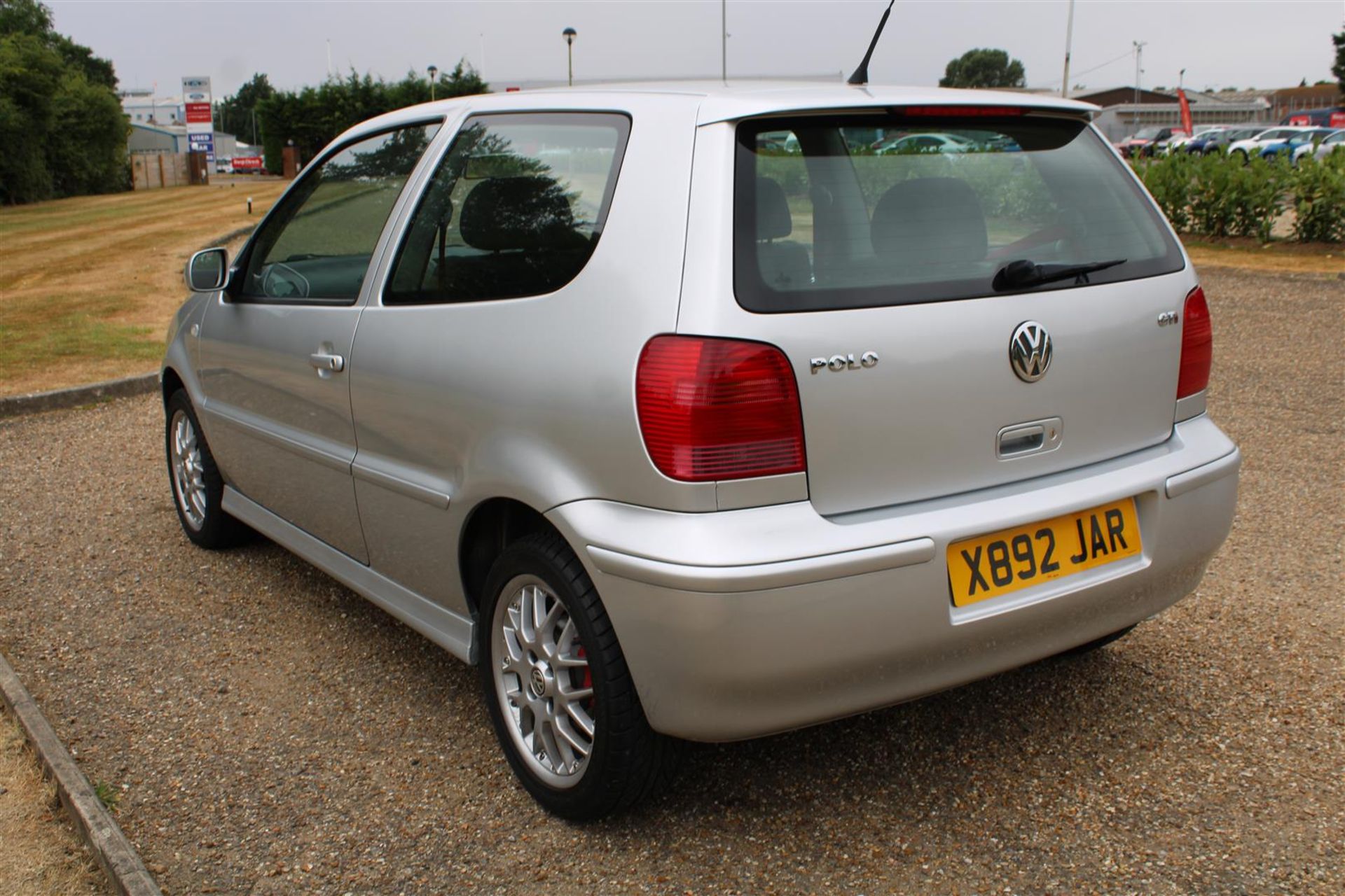 2000 VW Polo 1.6 GTi 36,843 miles from new - Image 21 of 22