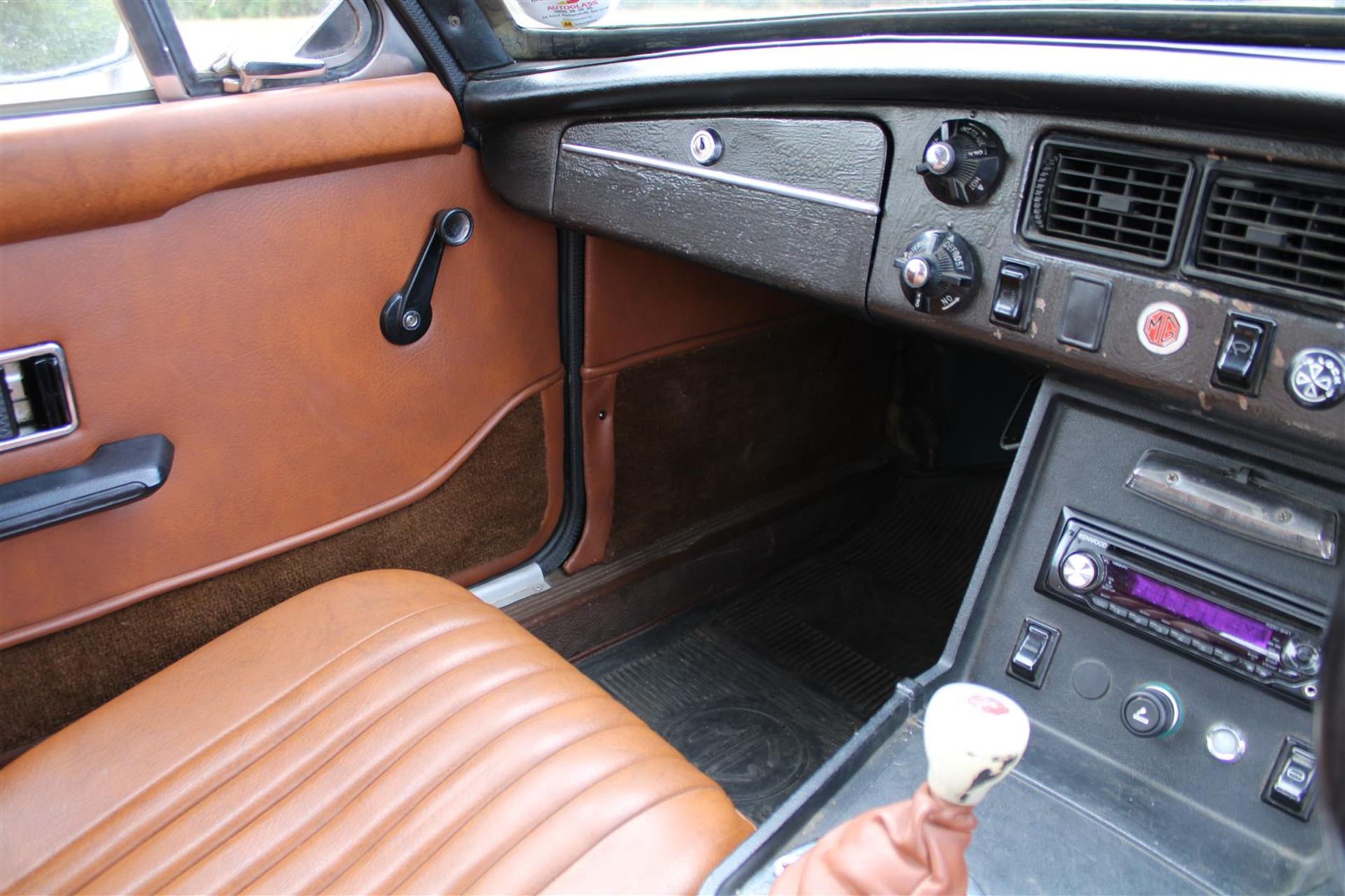1972 MG B GT - Image 9 of 21