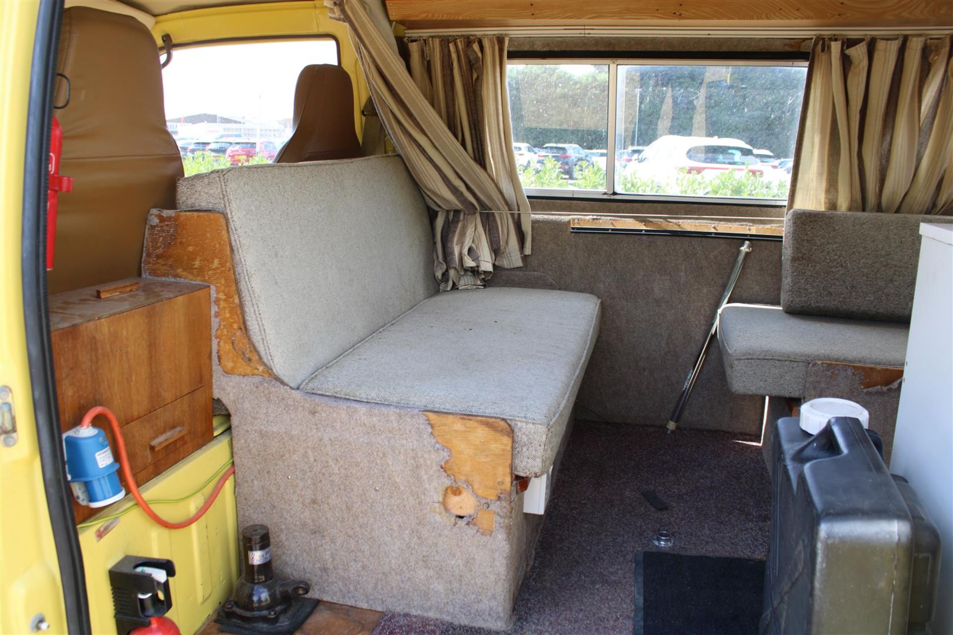 1983 Toyota Hi-Ace Camper Van - Image 22 of 37