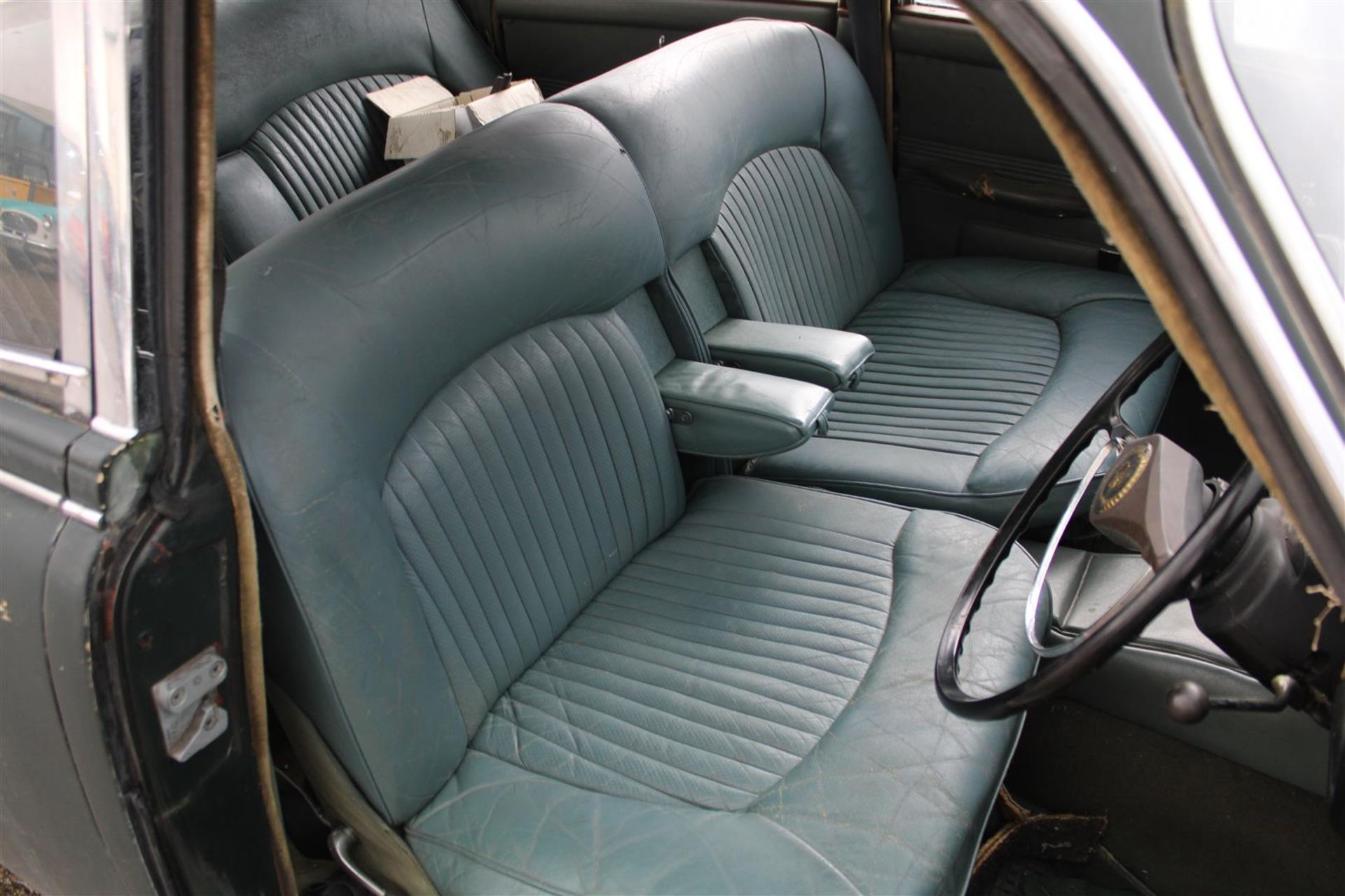 1969 Daimler Sovereign Auto - Image 11 of 16