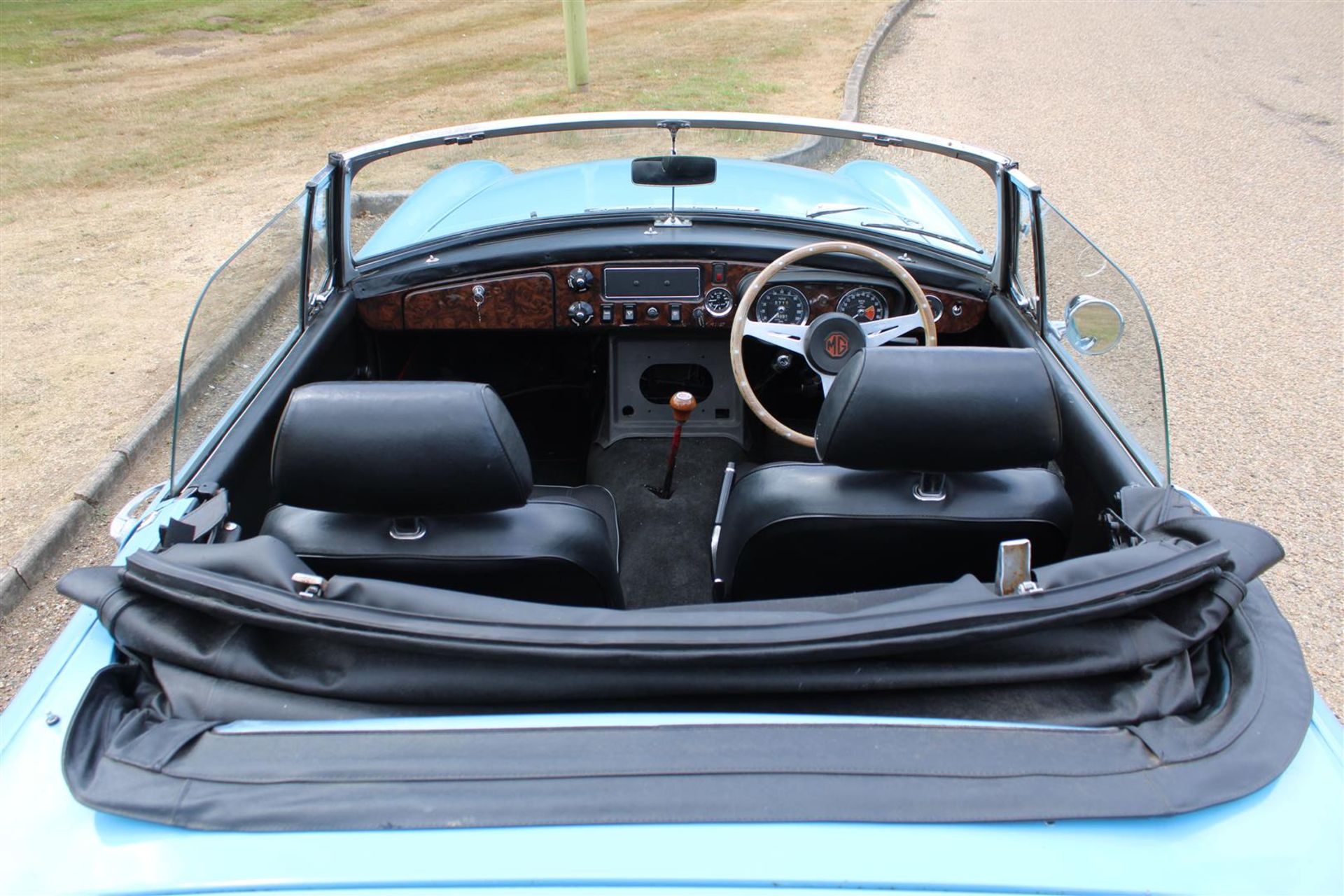 1972 MG B Roadster - Image 23 of 26