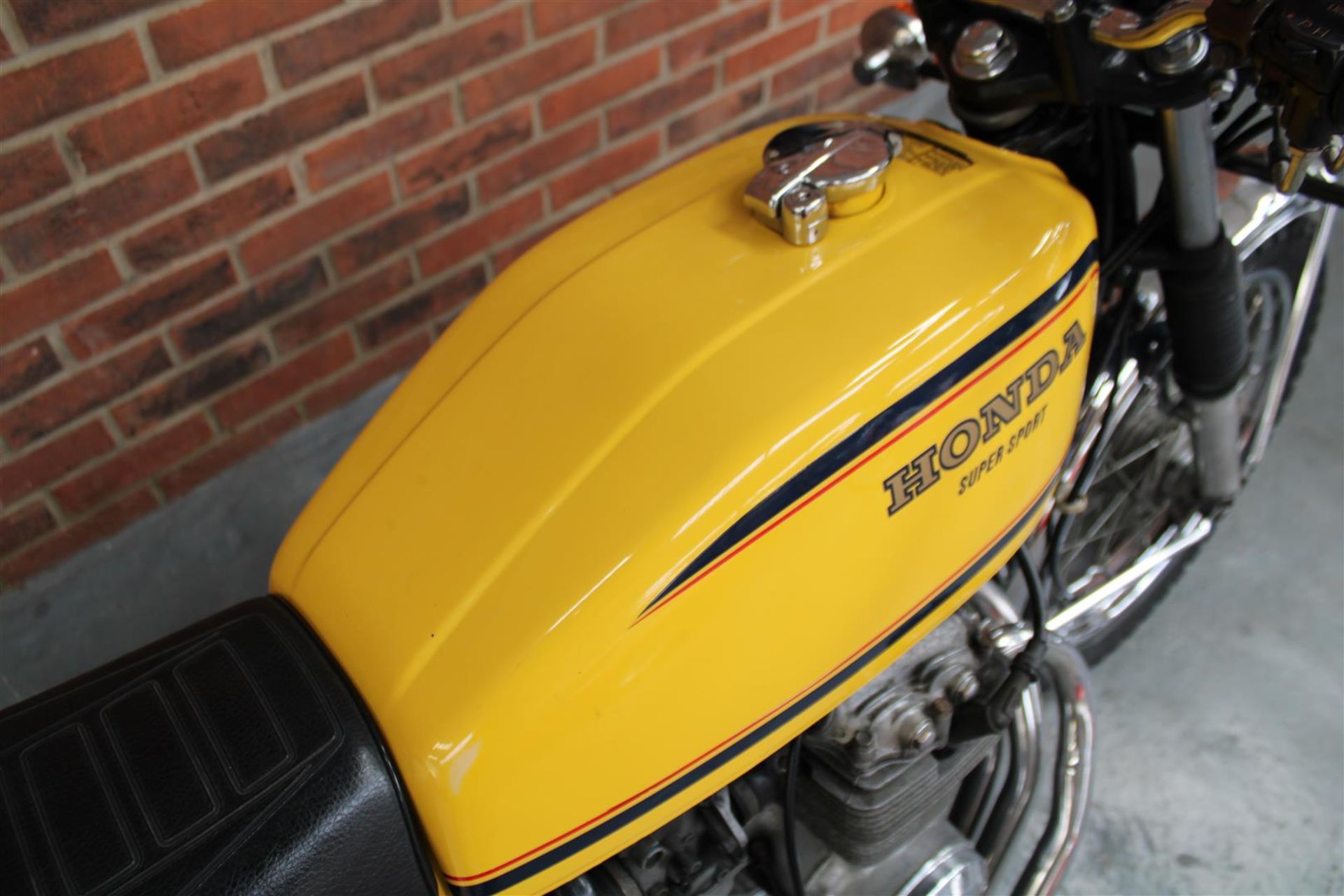 1977 Honda CB 400F - Image 12 of 18