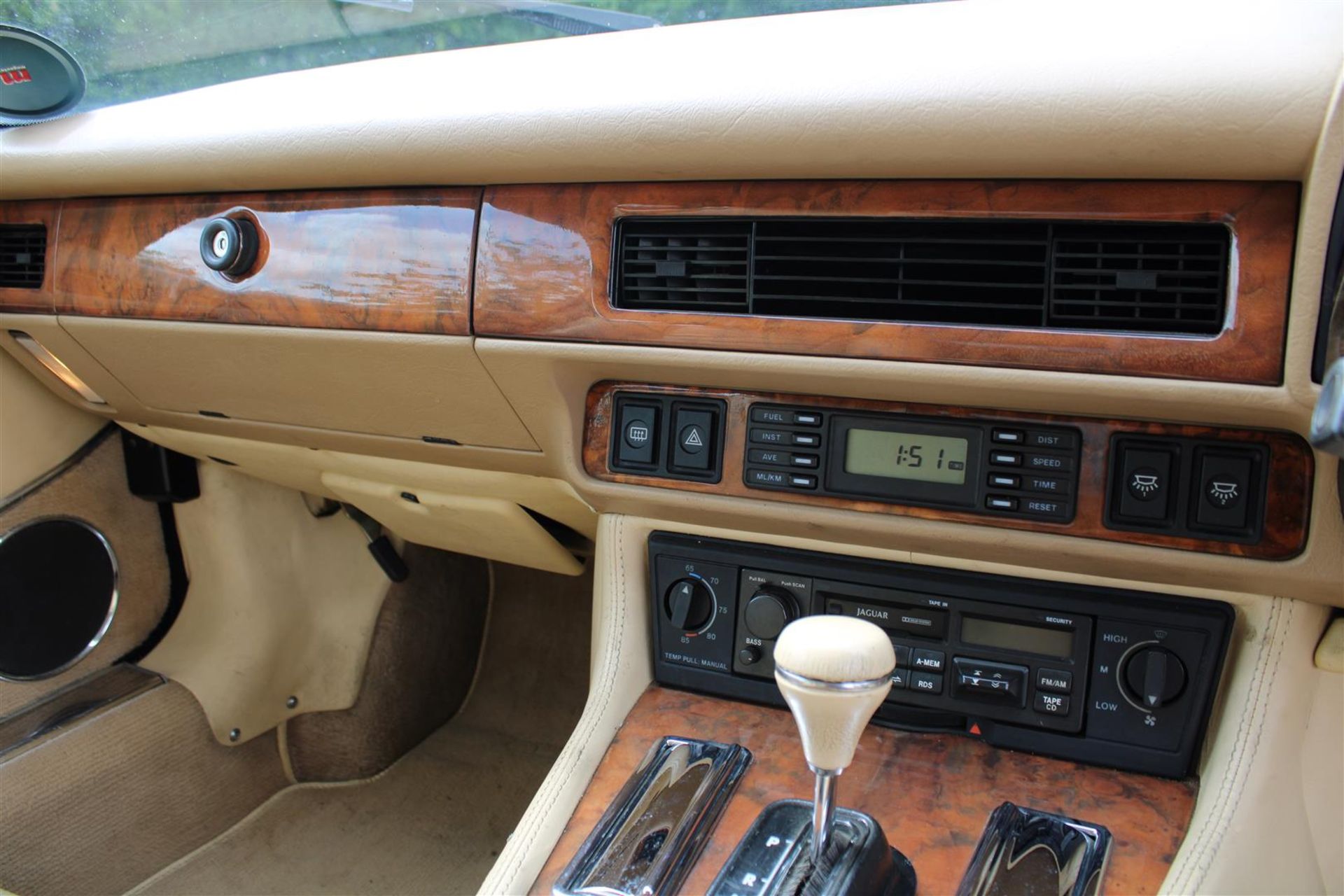 1991 Jaguar XJ-S 5.3 V12 Coupe Auto - Image 16 of 36