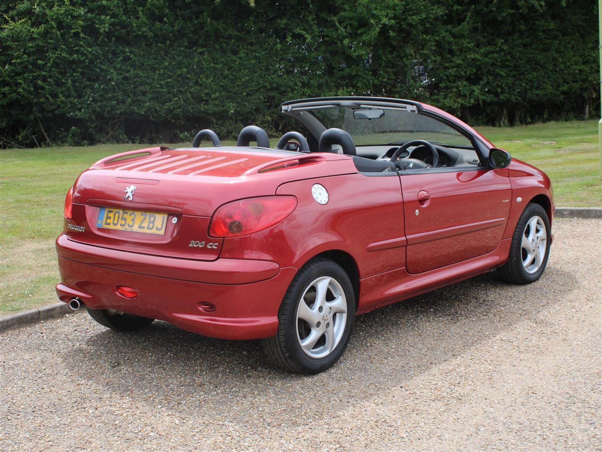 2003 Peugeot 206 CC 1.6 Allure 28,681 miles from new - Image 8 of 24