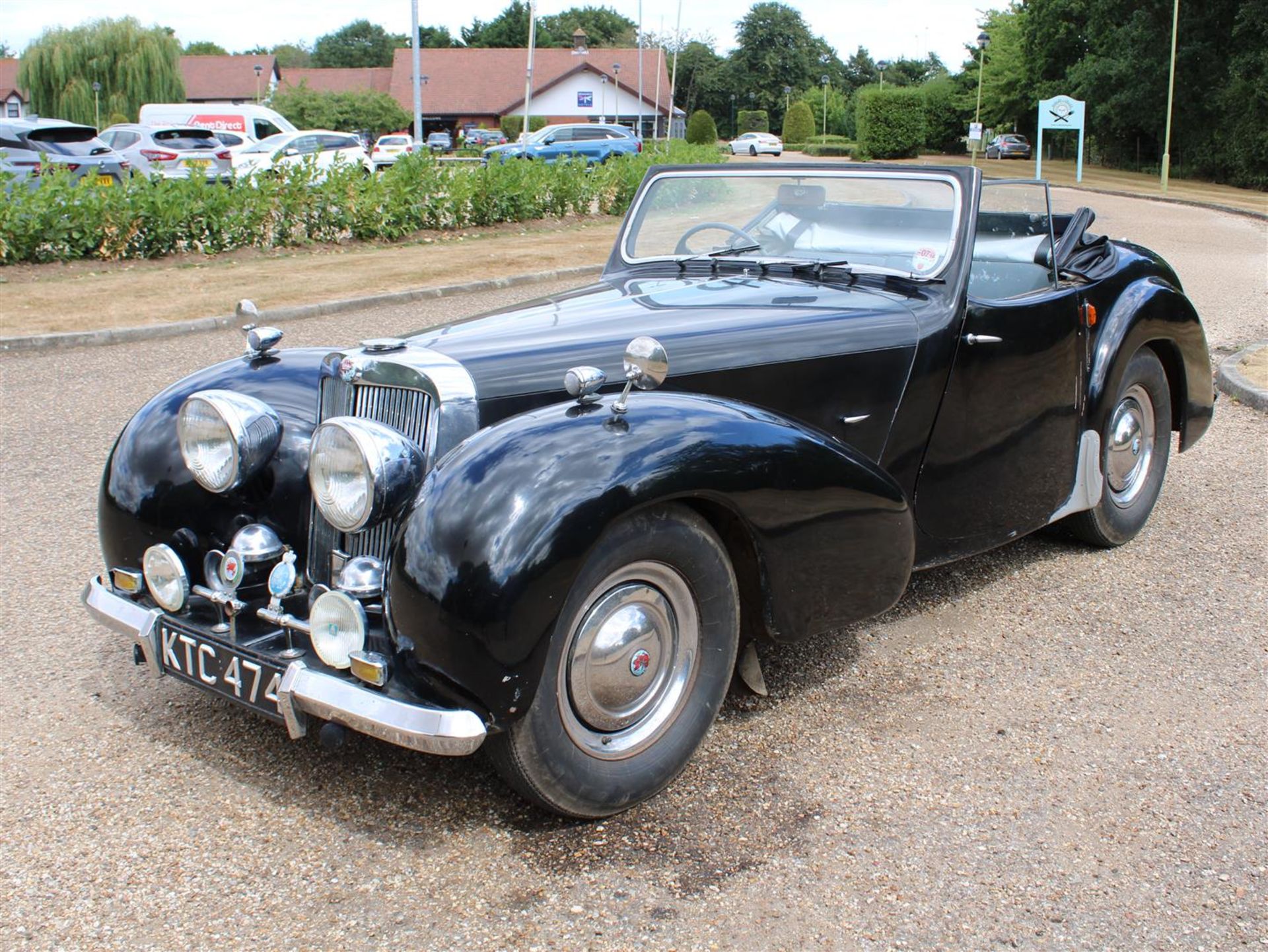 1948 Triumph 2000 Roadster - Image 3 of 32