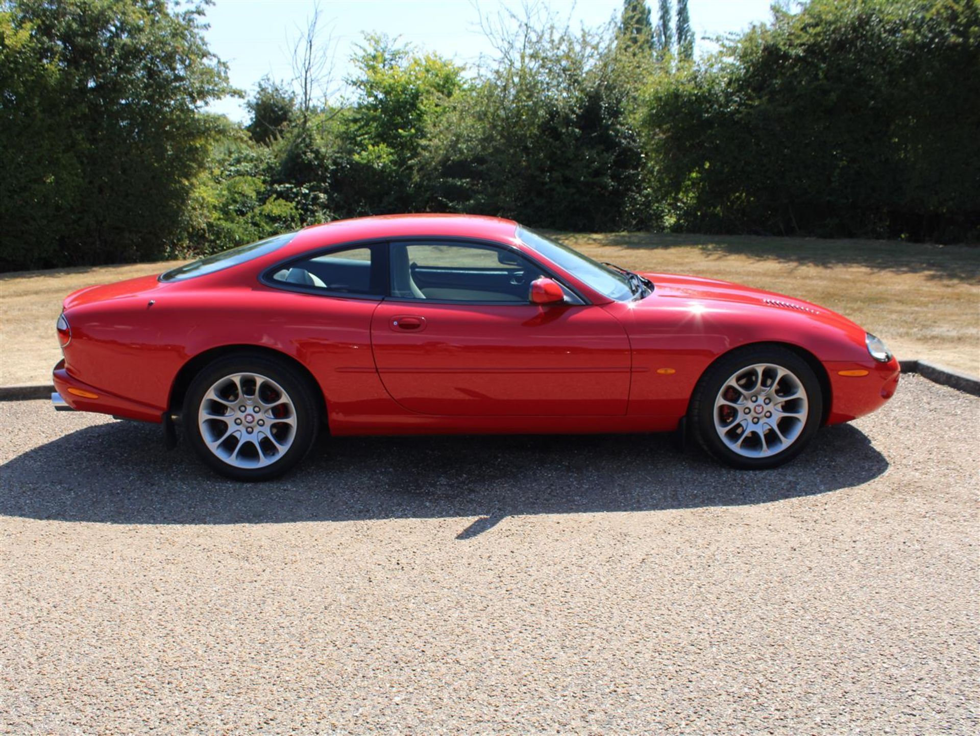 1998 Jaguar XKR 4.0 Auto Coupe - Image 8 of 21