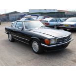 1988 Mercedes R107 560 SL LHD