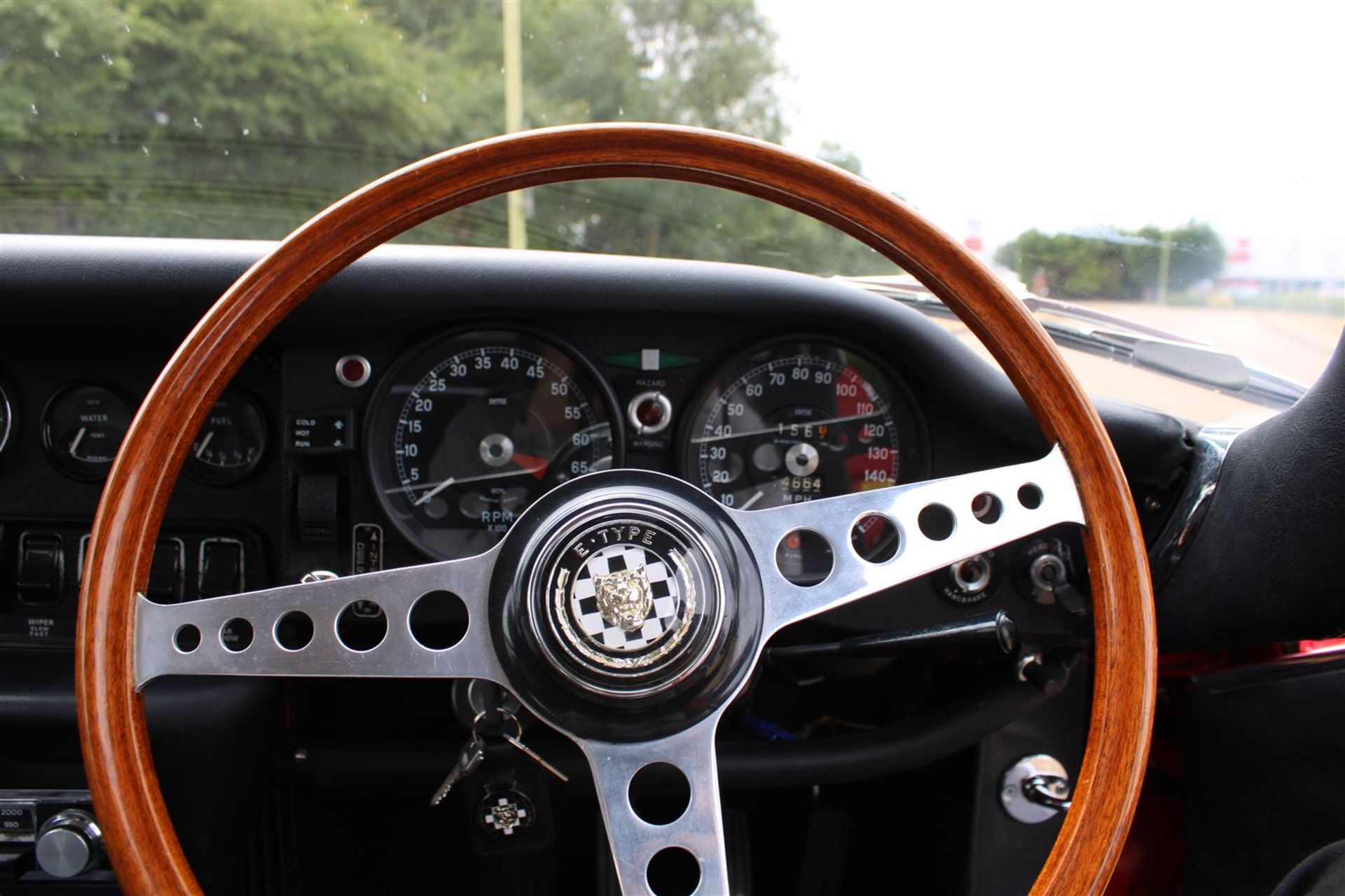 1973 Jaguar E-Type 2+2 FHC 5.3 V12 Series III - Image 8 of 26