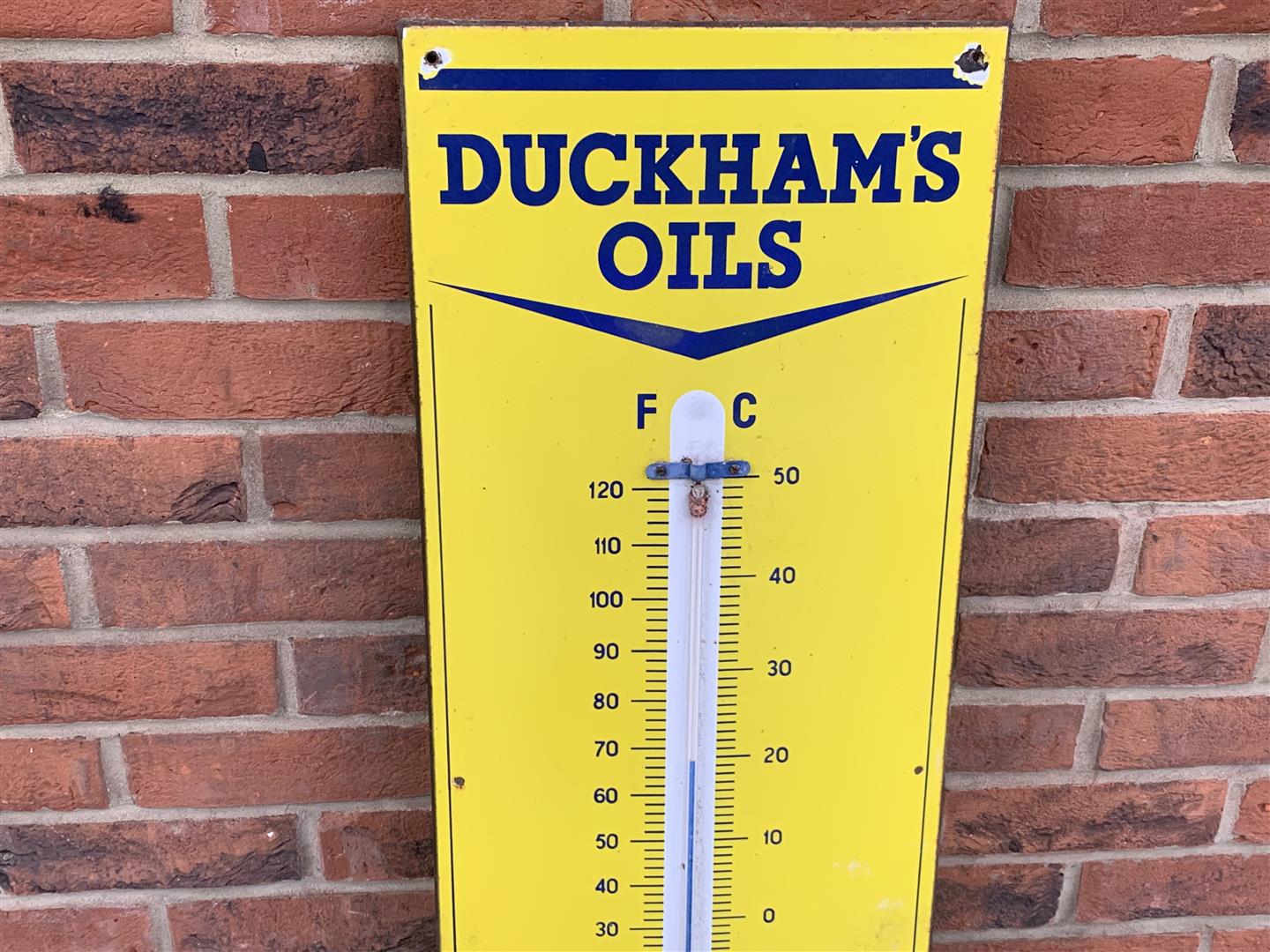 Original Enamel Duckhams Q20-50 Thermometer Sign - Image 3 of 4