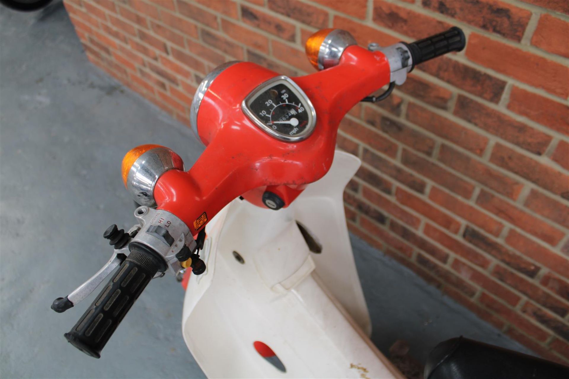 1983 Honda C50 L - Image 3 of 16