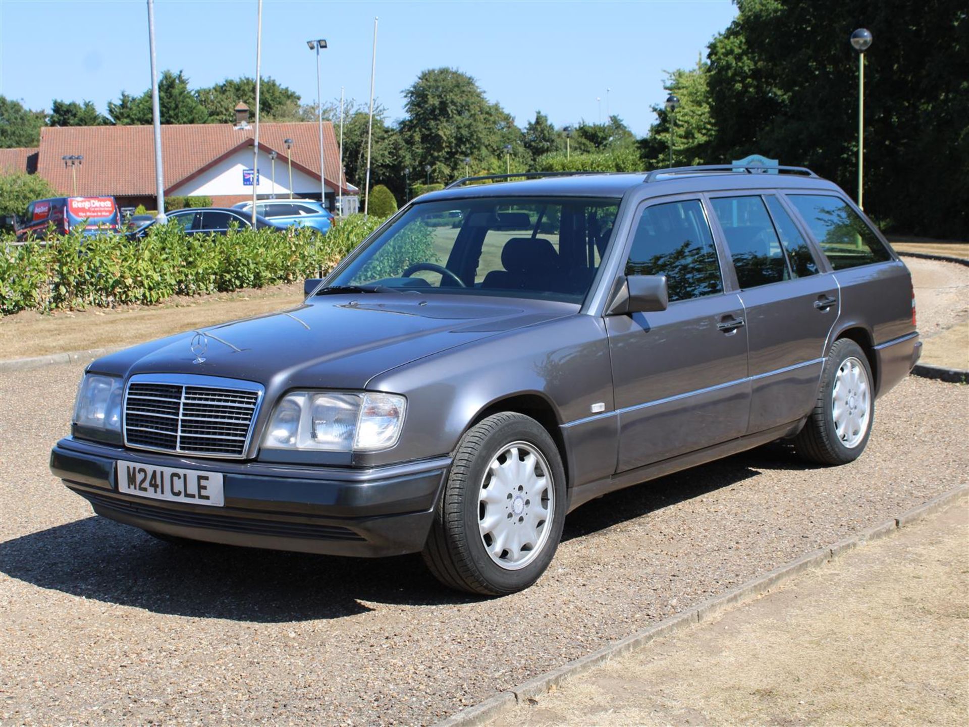 1995 Mercedes W124 E200 Estate - Image 5 of 21