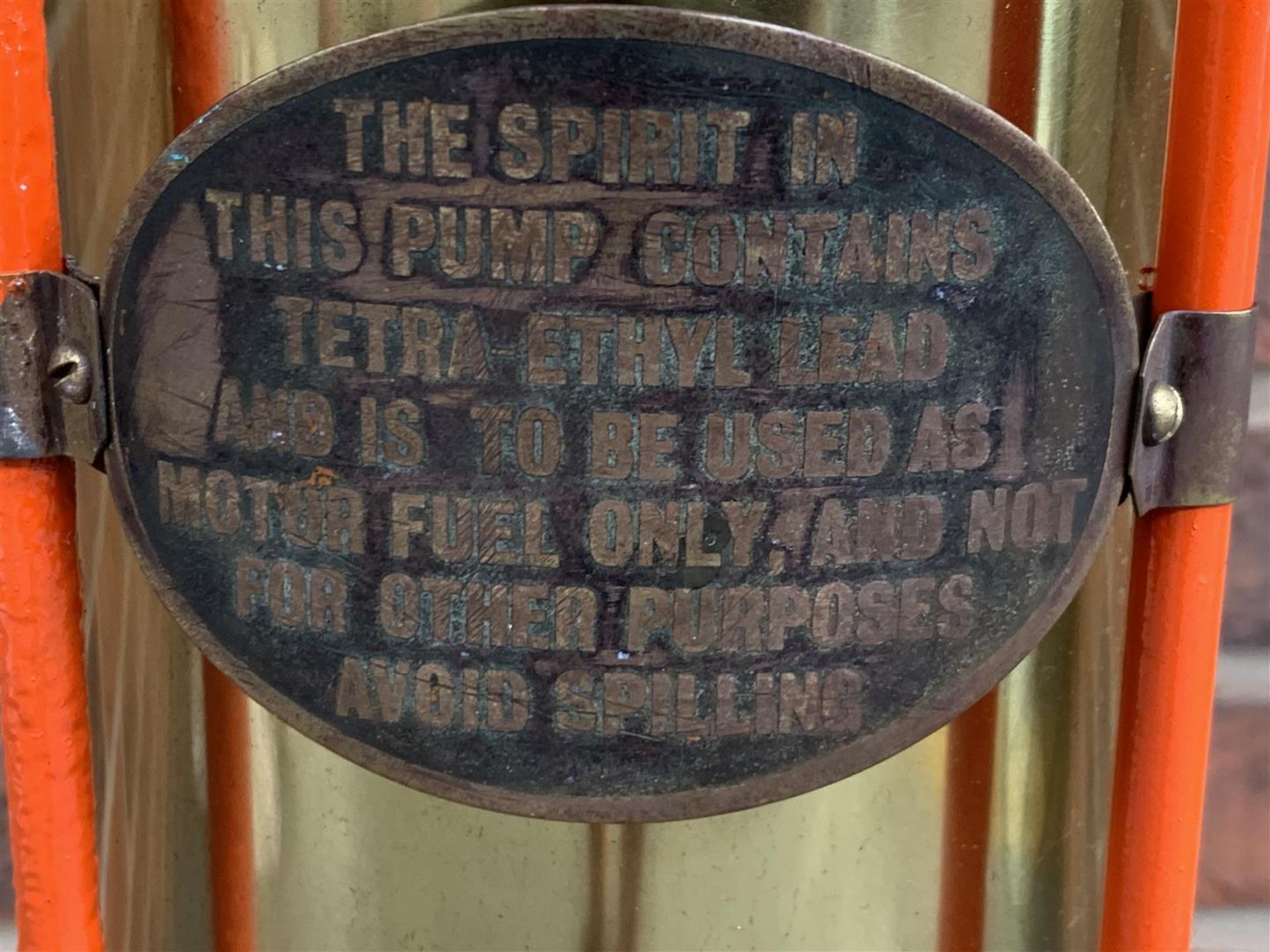 Restored Vintage Anglo American Oil Self Measuring Fuel Pump - Image 7 of 10