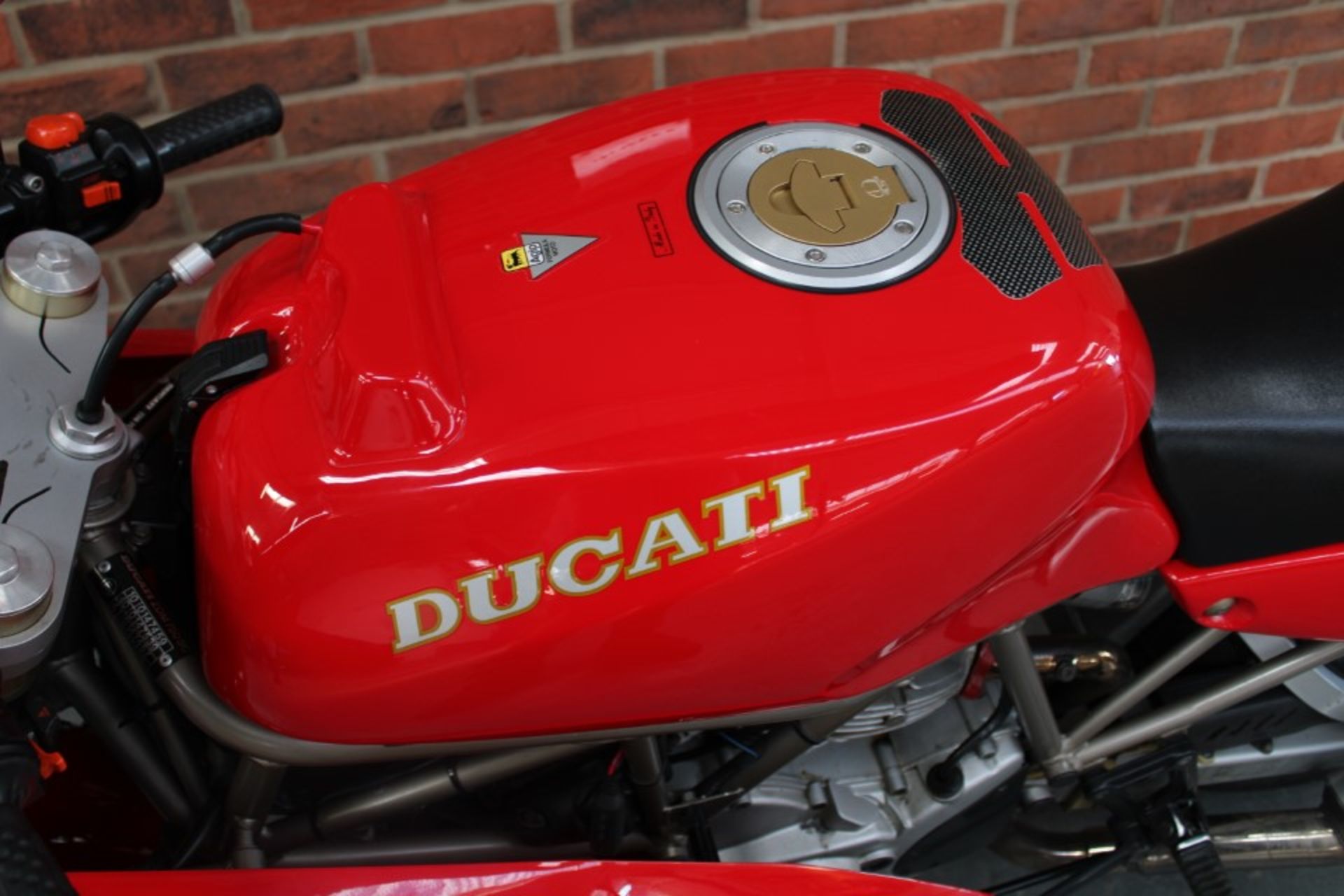 1994 Ducati 750 SS Supersport - Image 8 of 16