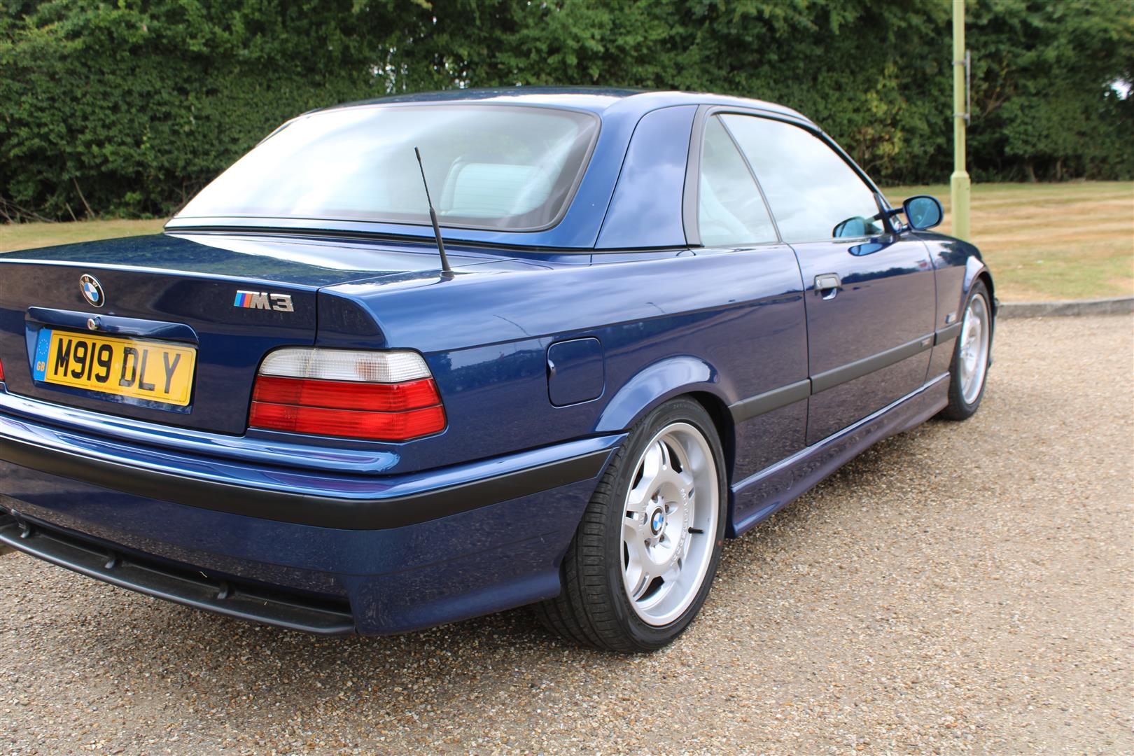 1995 BMW E36 M3 Convertible - Image 4 of 32