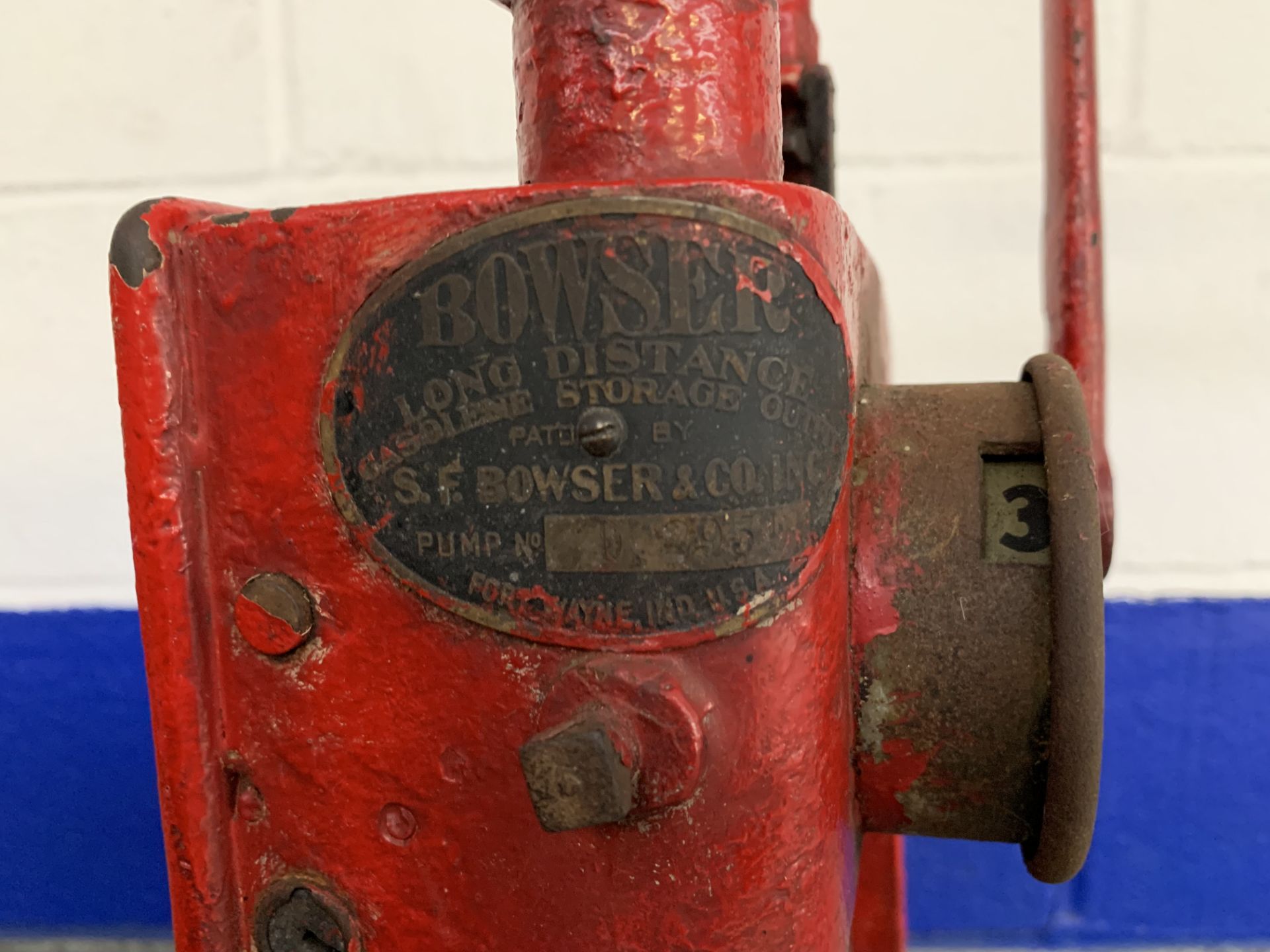 Vintage Bowser Petrol Pump - Image 5 of 5