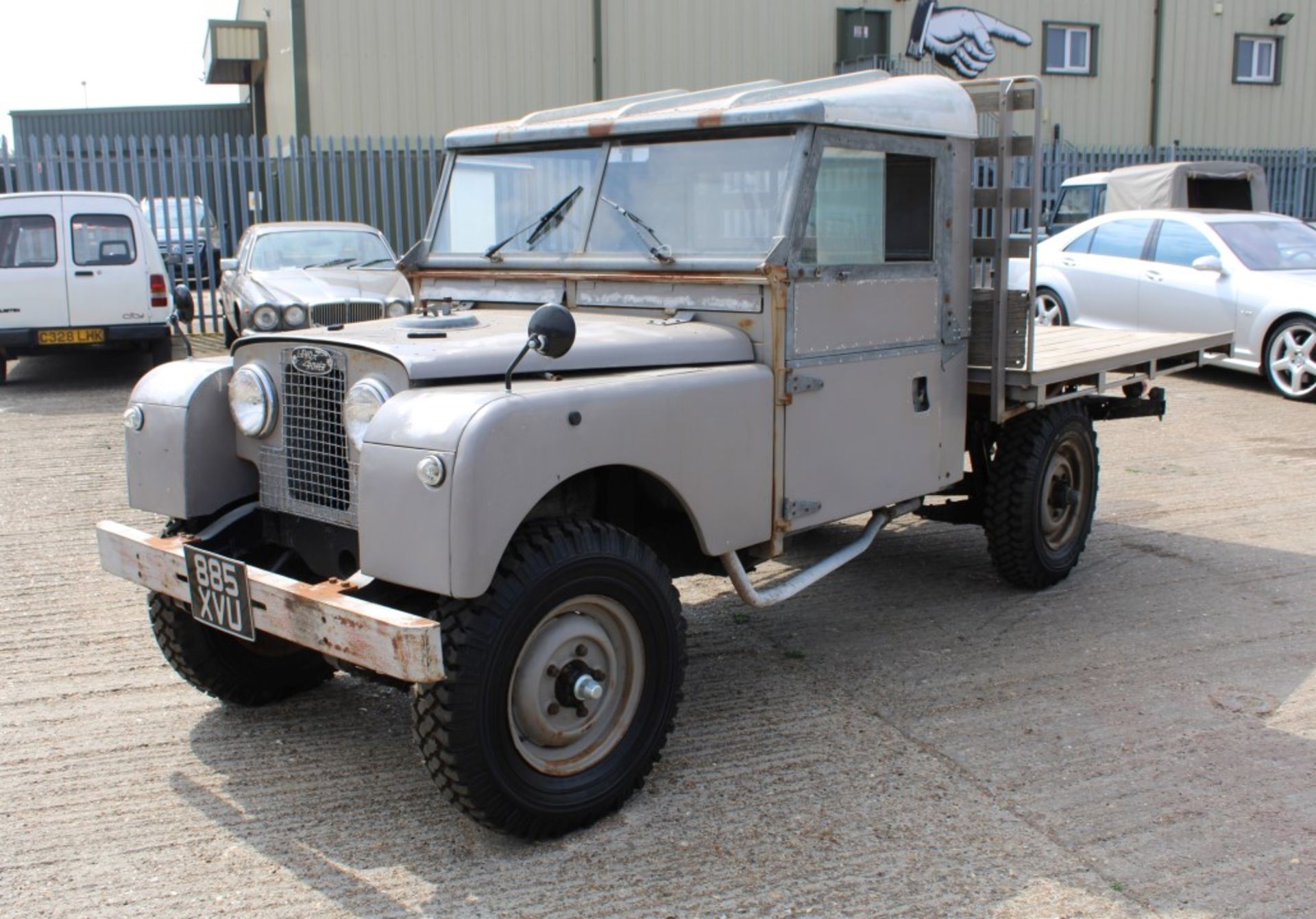 1958 Land Rover 109 Tray back Series I" - Image 3 of 21