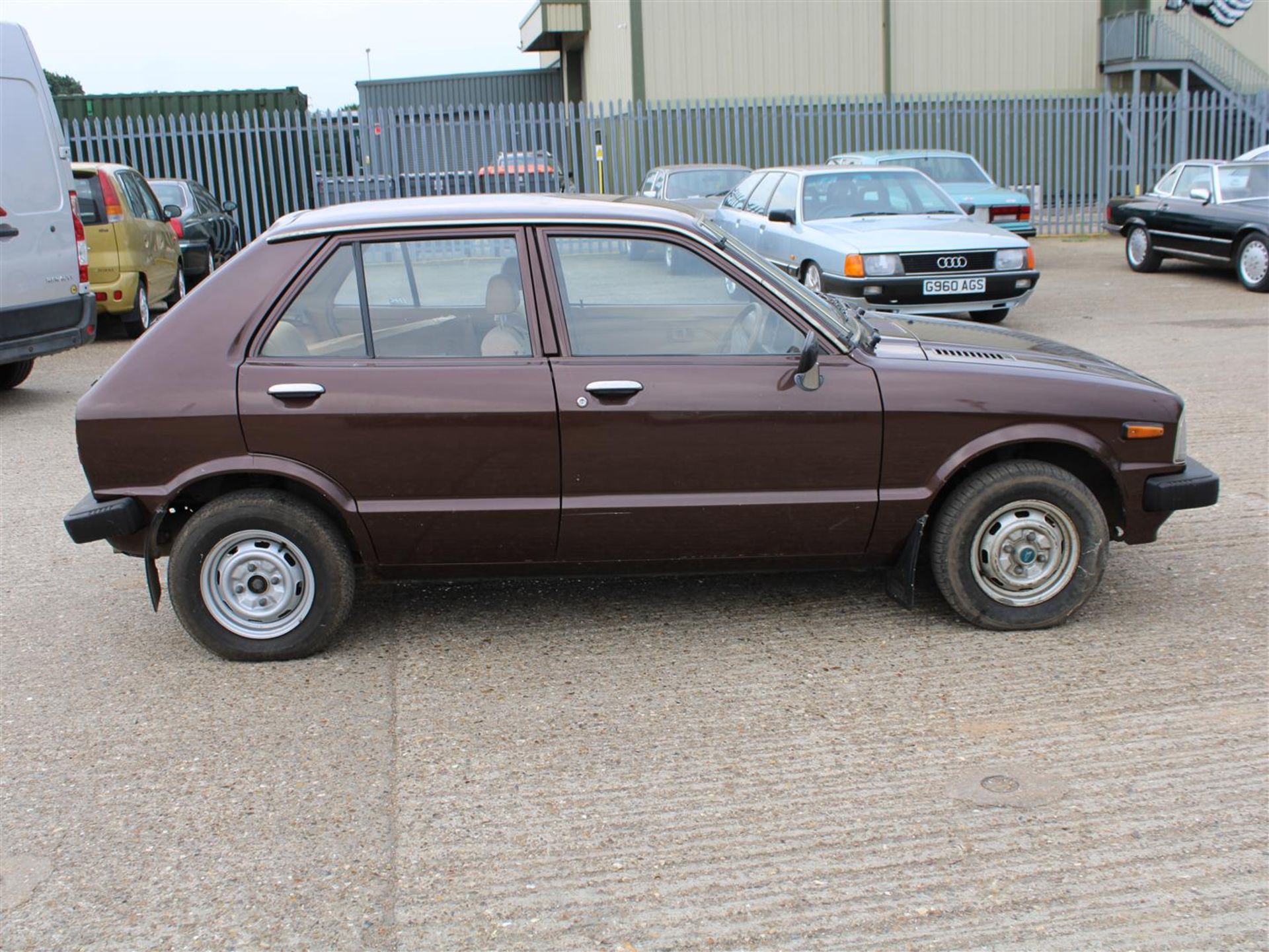 1982 Daihatsu Charade XTE - Image 8 of 21