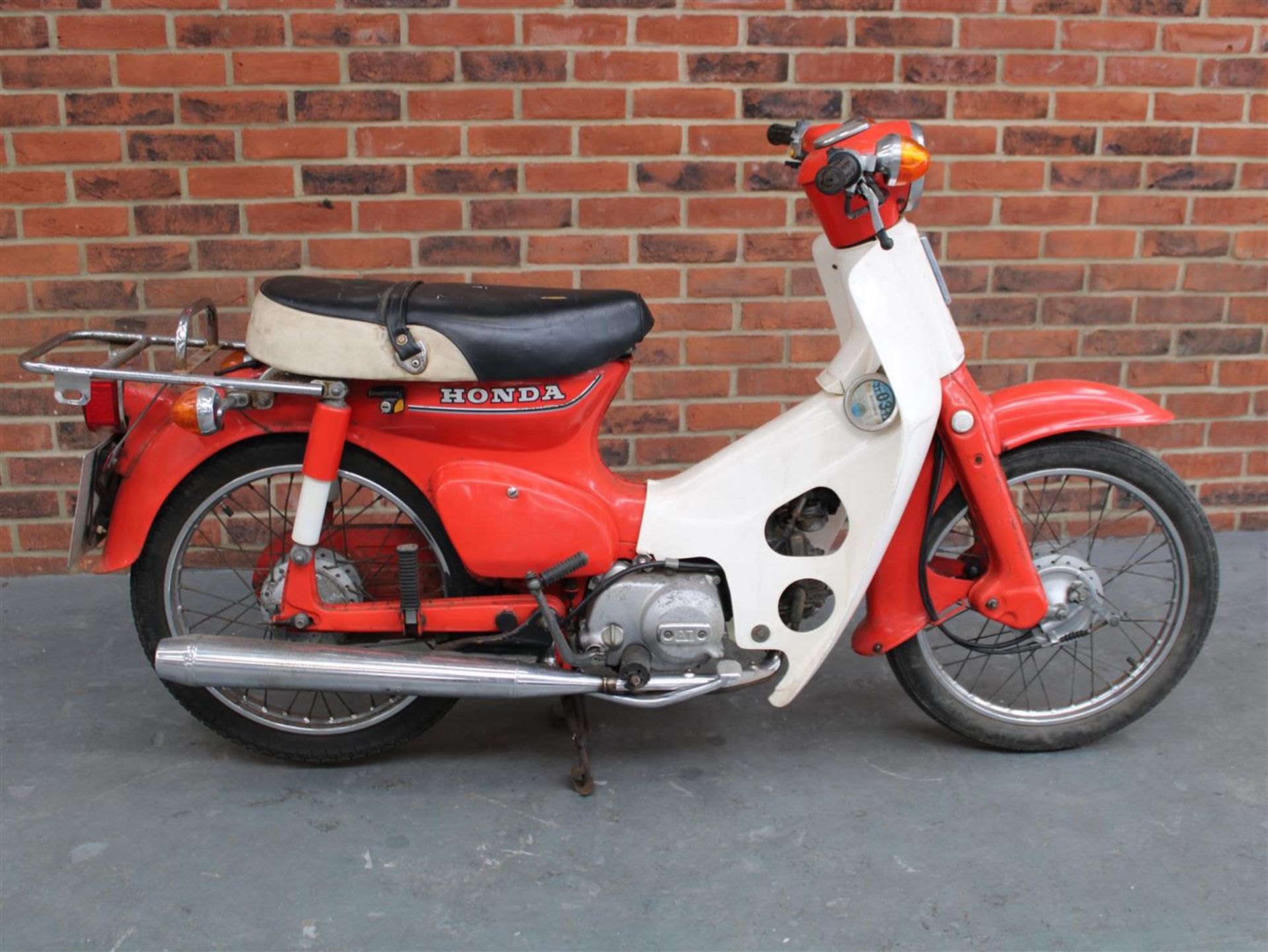 1983 Honda C50 L - Image 13 of 16