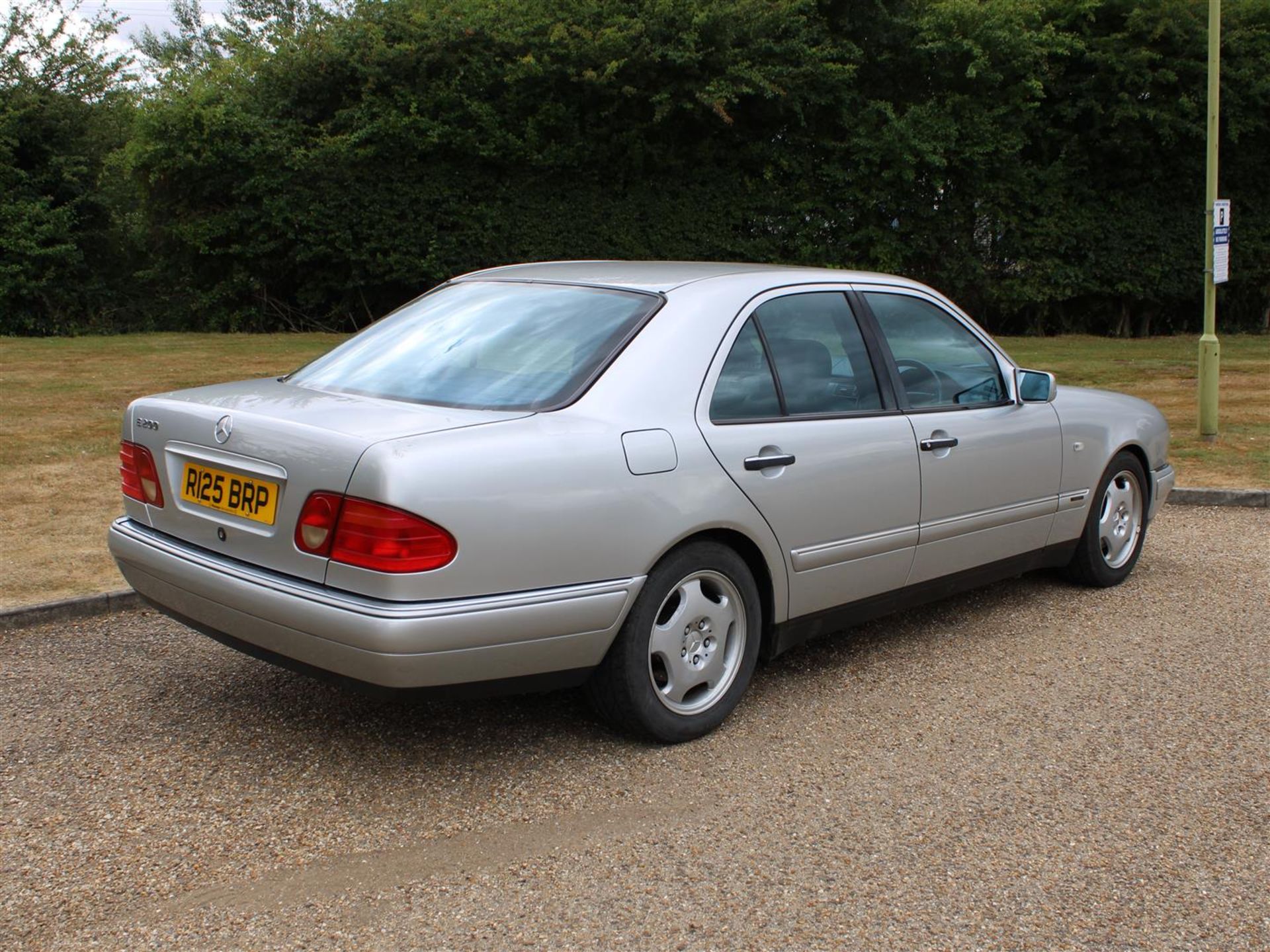 1997 Mercedes E200 Avantgarde Auto - Image 7 of 33