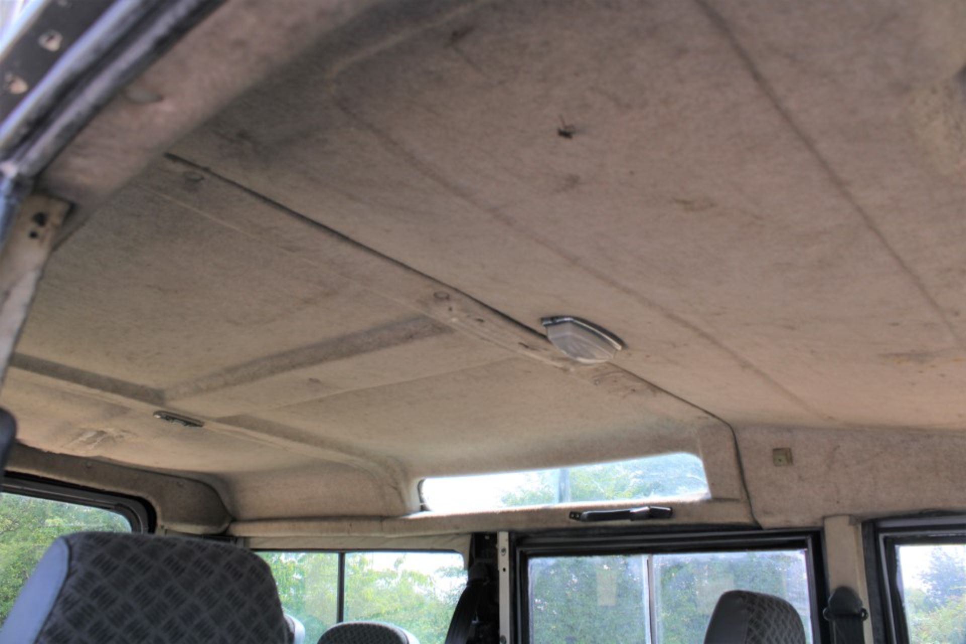 1986 Land Rover 110 Station Wagon - Image 11 of 27