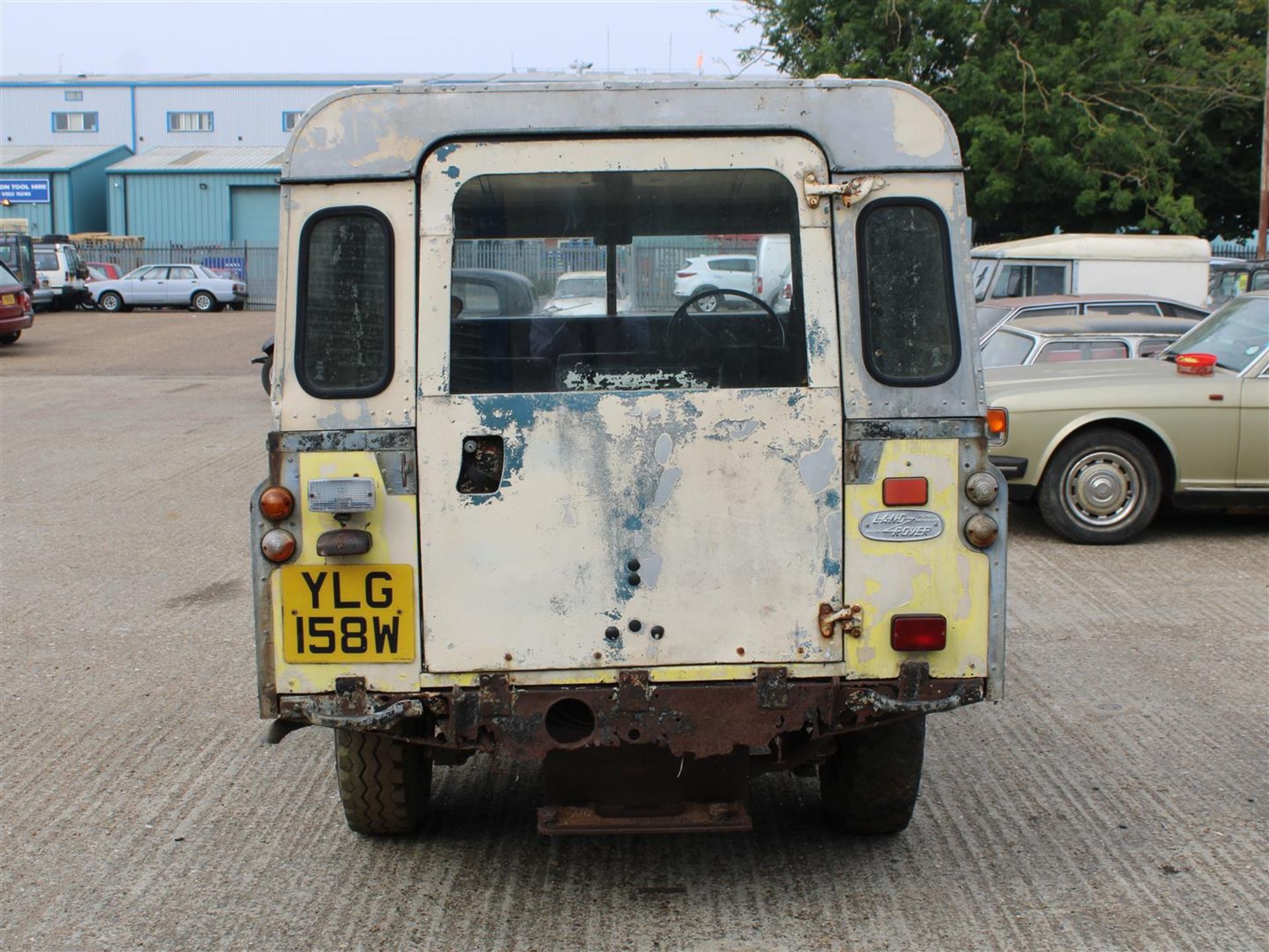 1981 Land Rover 109 Series III" - Image 4 of 29