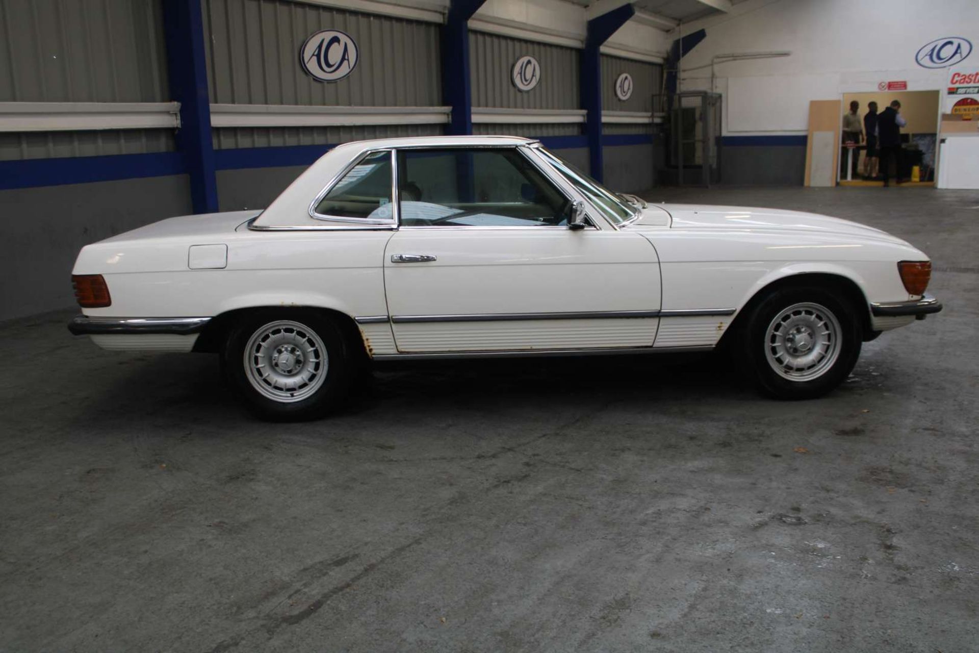 1977 MERCEDES R107 450 SL AUTO - Image 9 of 30