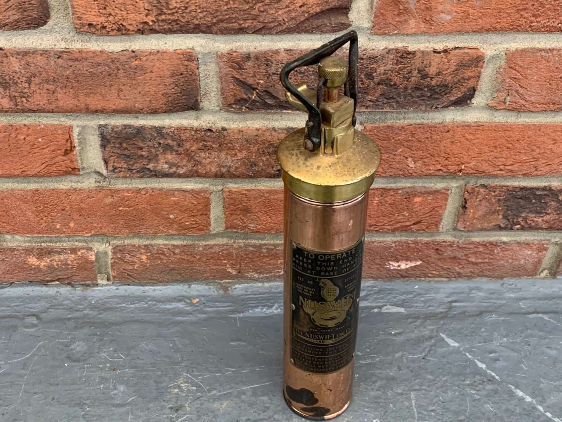 Nuswift Vintage Copper &amp; Brass Fire Extinguisher&nbsp; - Image 3 of 4
