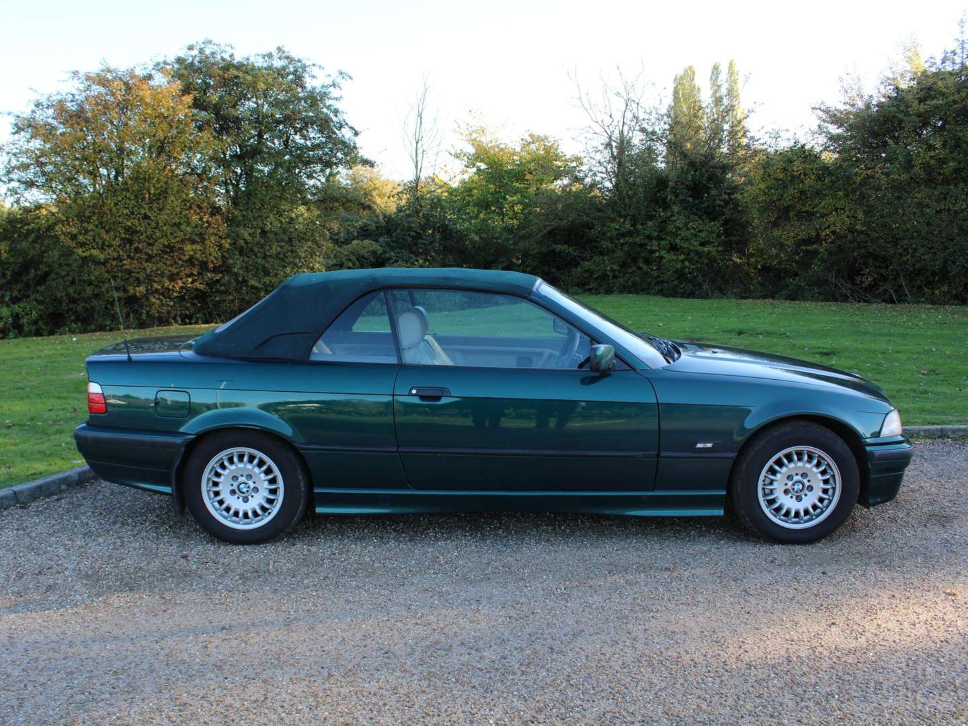 1995 BMW 328I CABRIOLET AUTO - Image 11 of 30