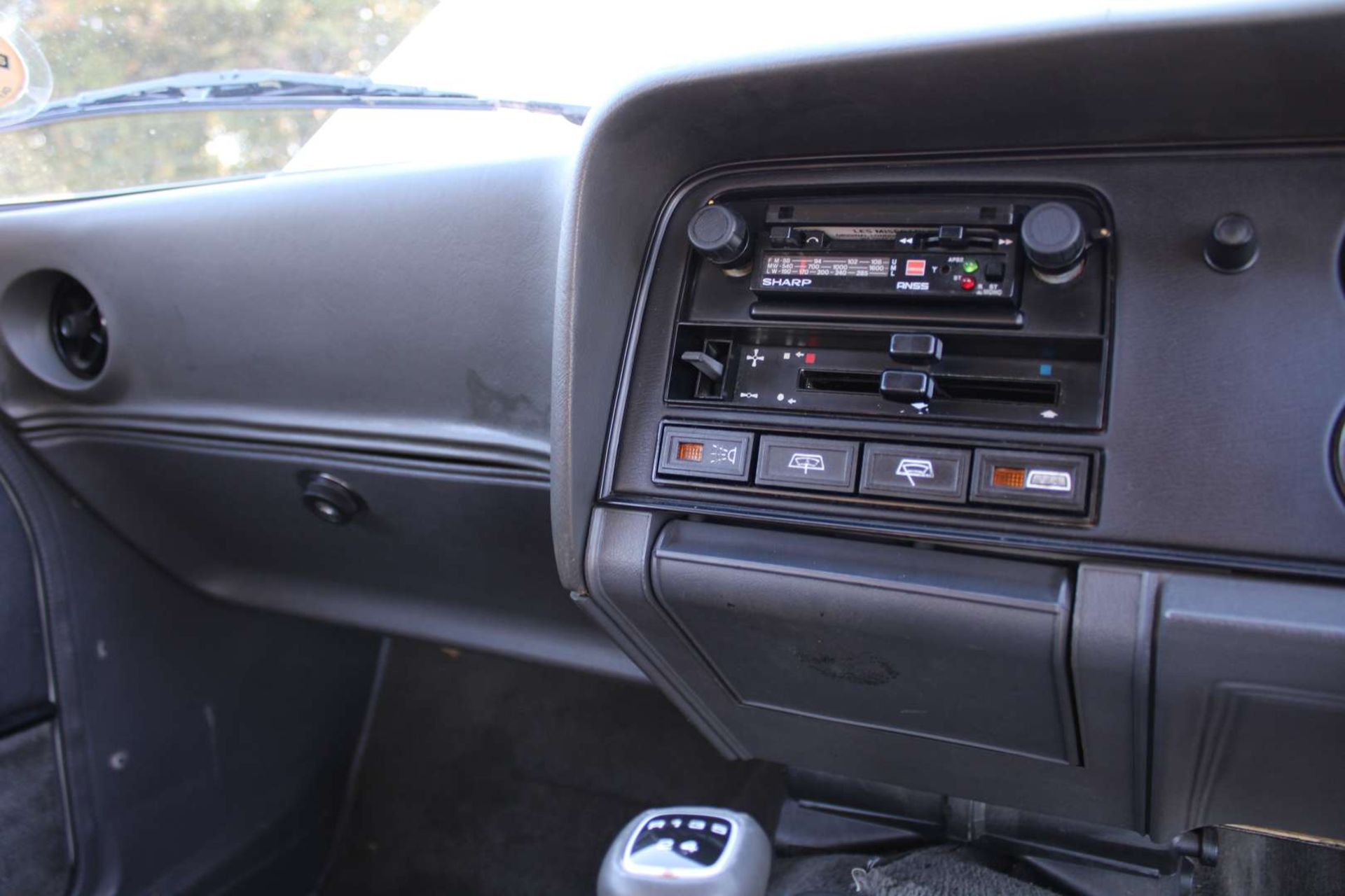 1986 FORD CAPRI 1.6 LASER - Image 19 of 30