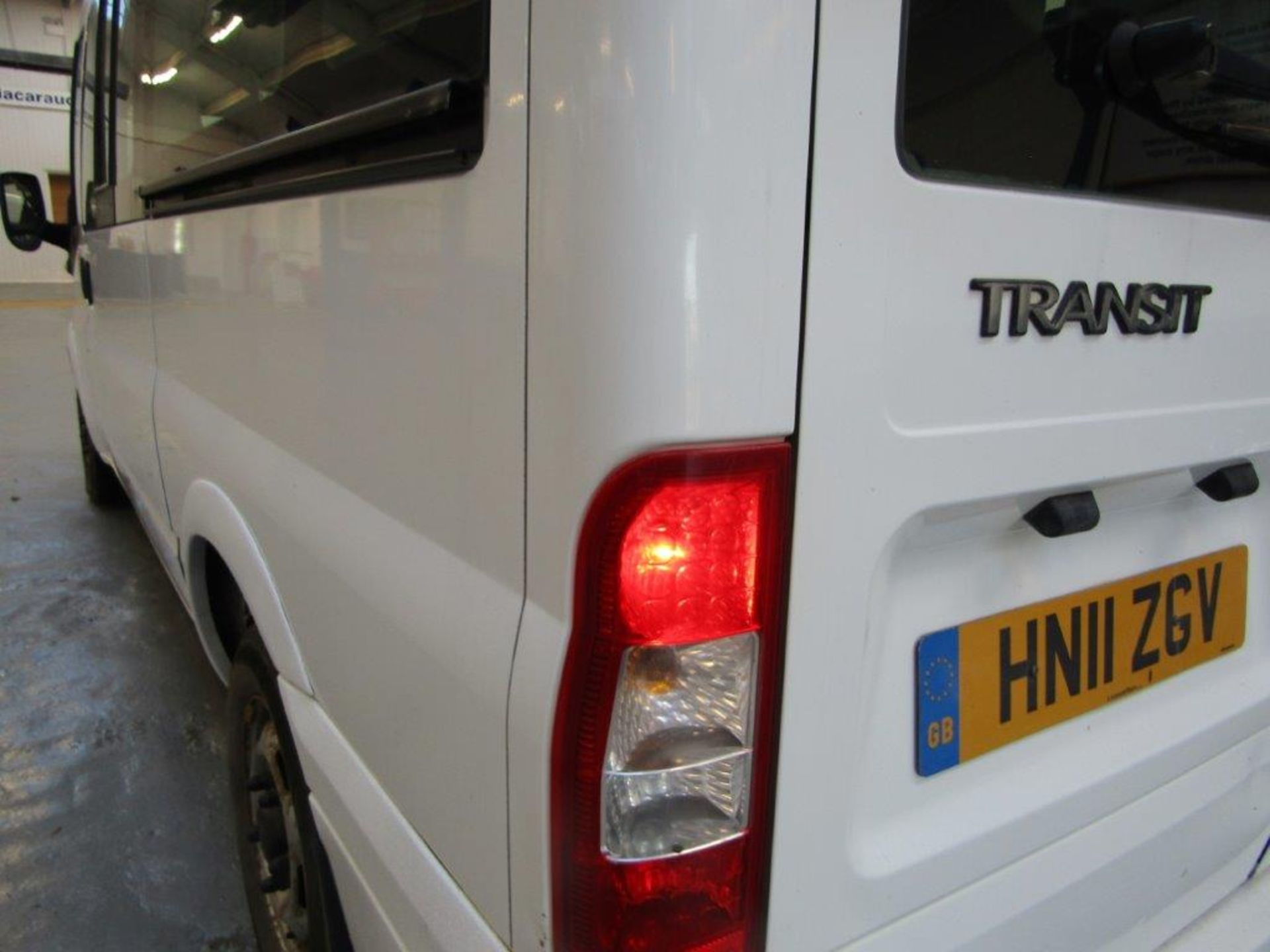 11 11 Ford Transit 115 T300M FWD - Image 26 of 26