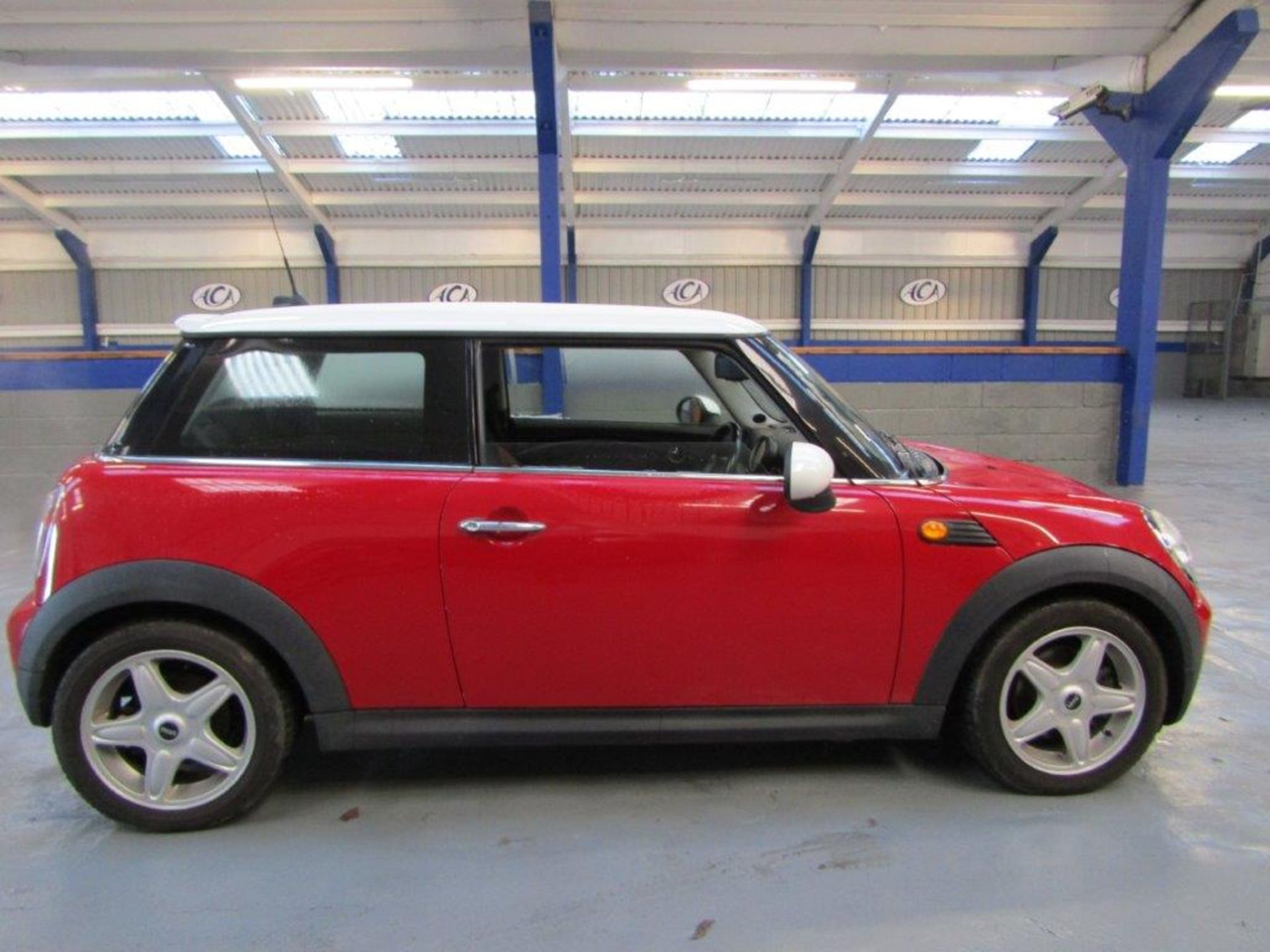 07 07 Mini Cooper - Image 12 of 20