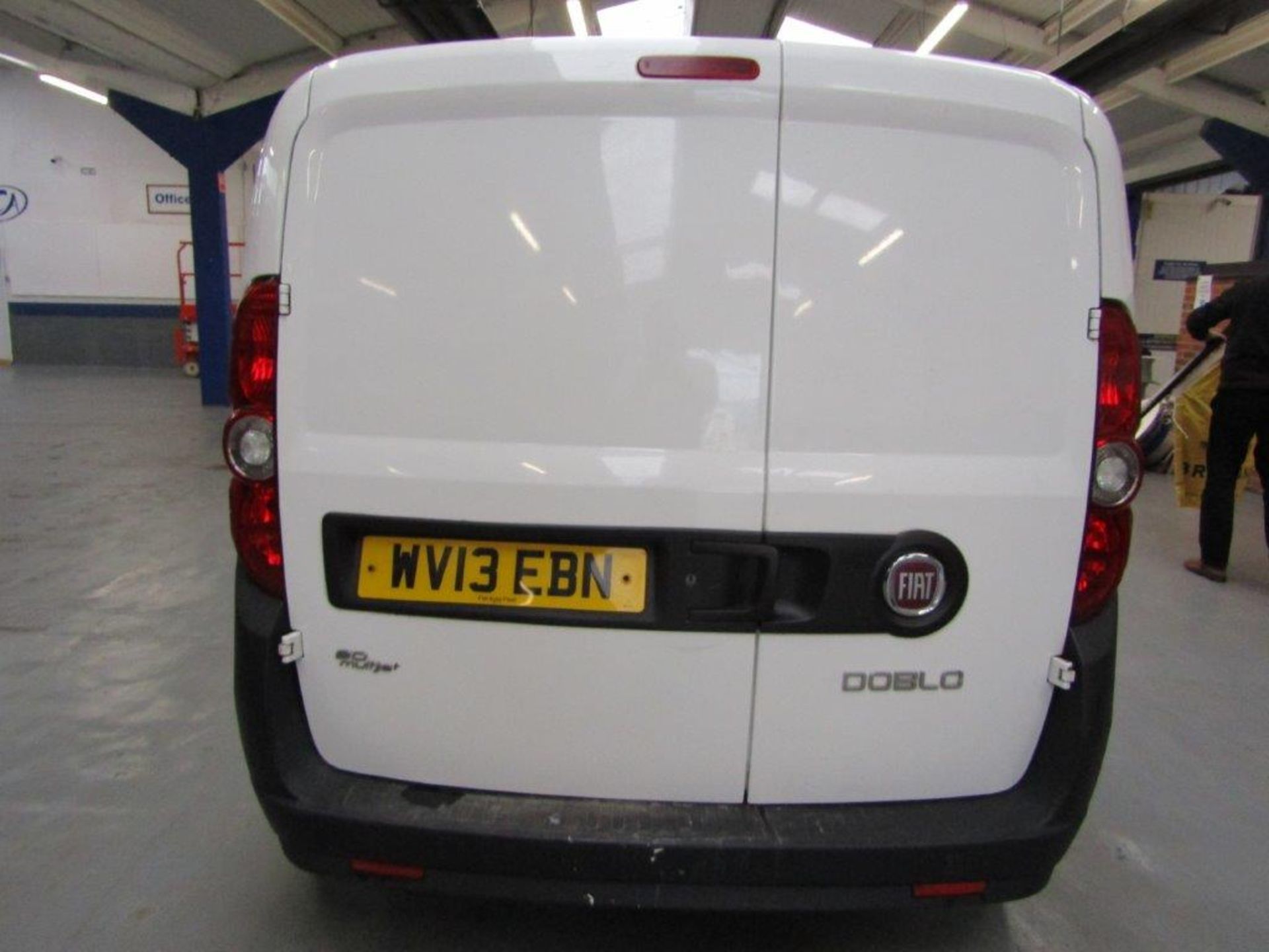 13 13 Fiat Doblo 16V Multijet SWB - Image 12 of 21