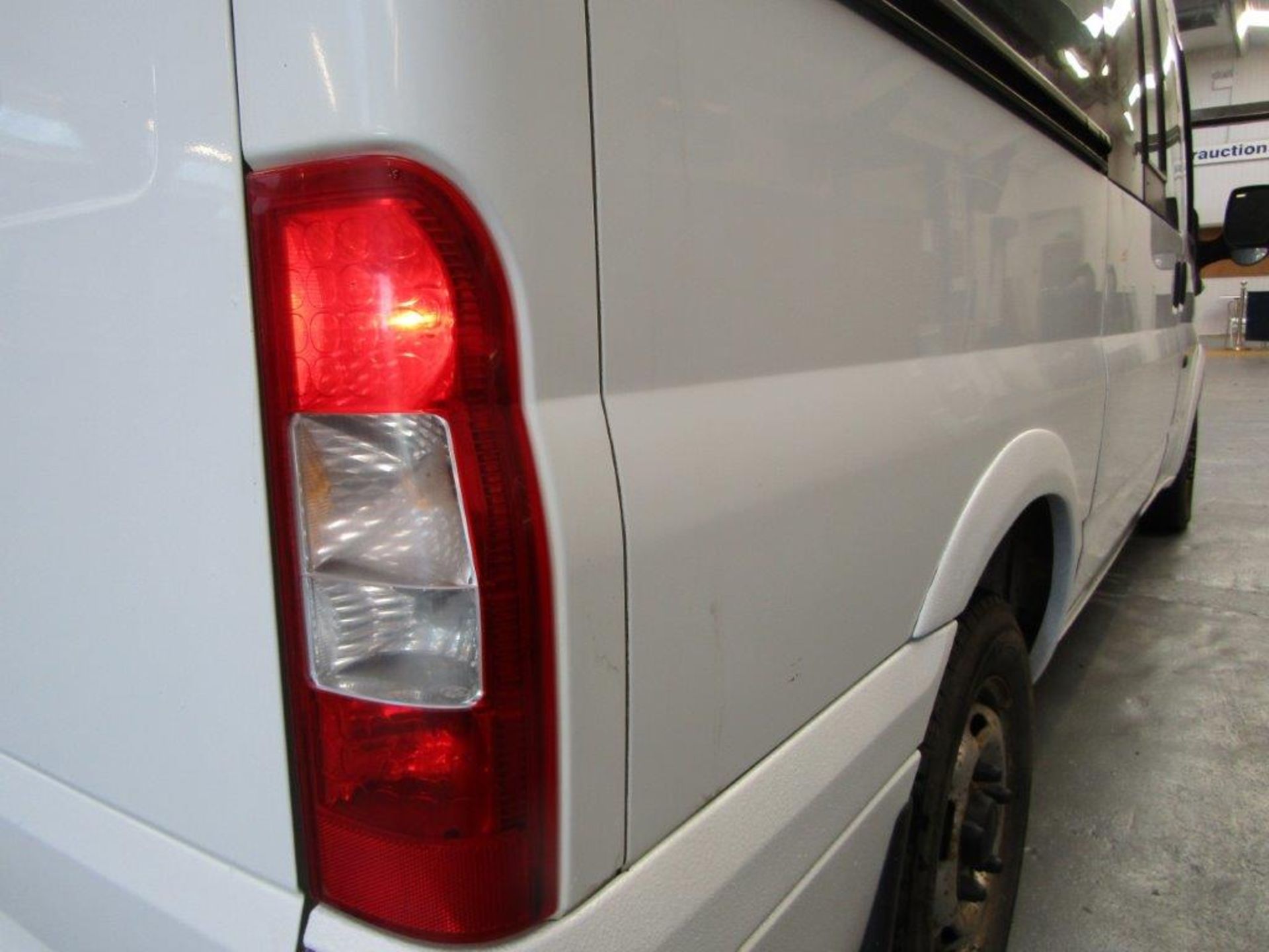 11 11 Ford Transit 115 T300M FWD - Image 24 of 26