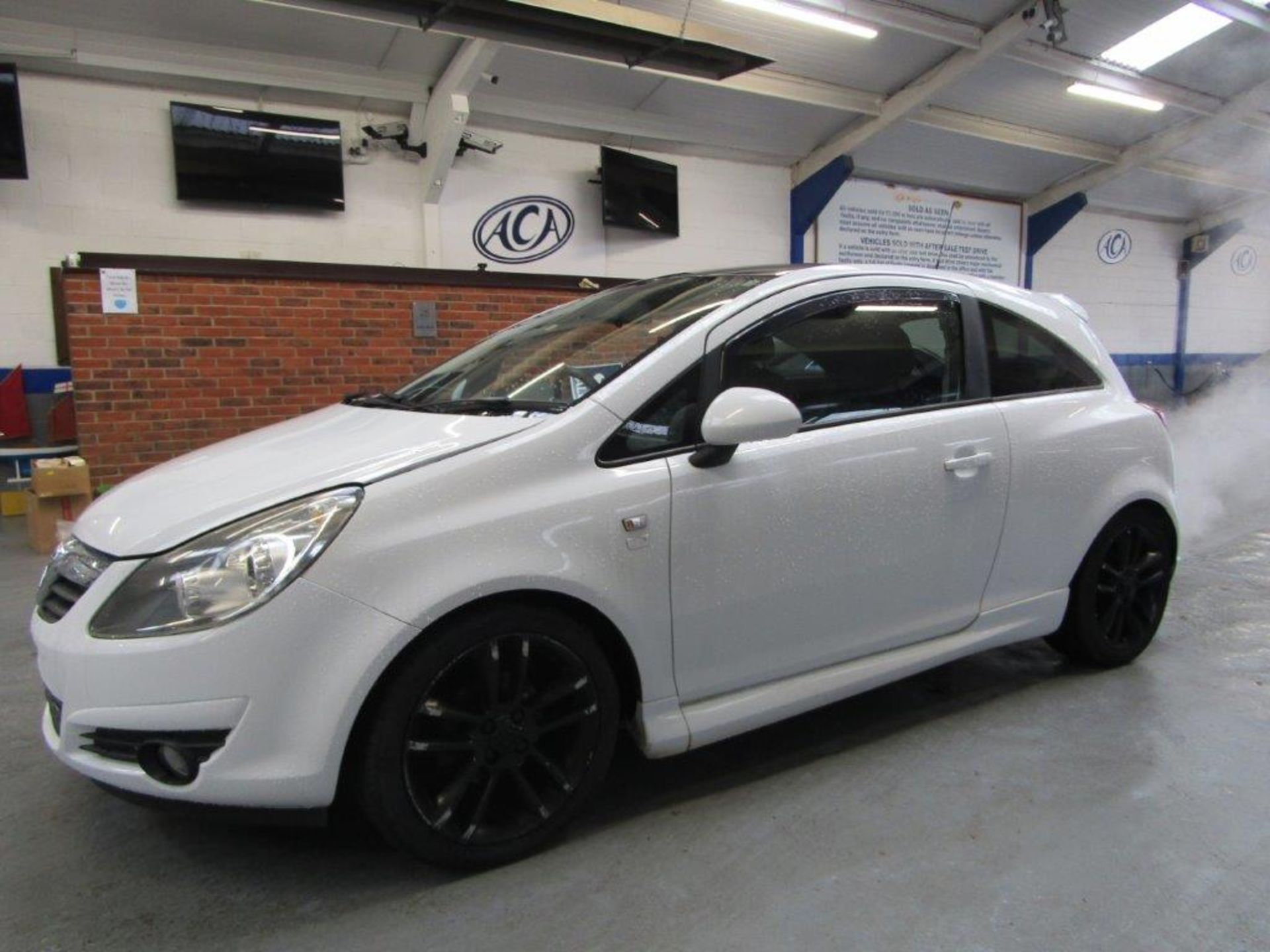 60 10 Vauxhall Corsa Limited Edition