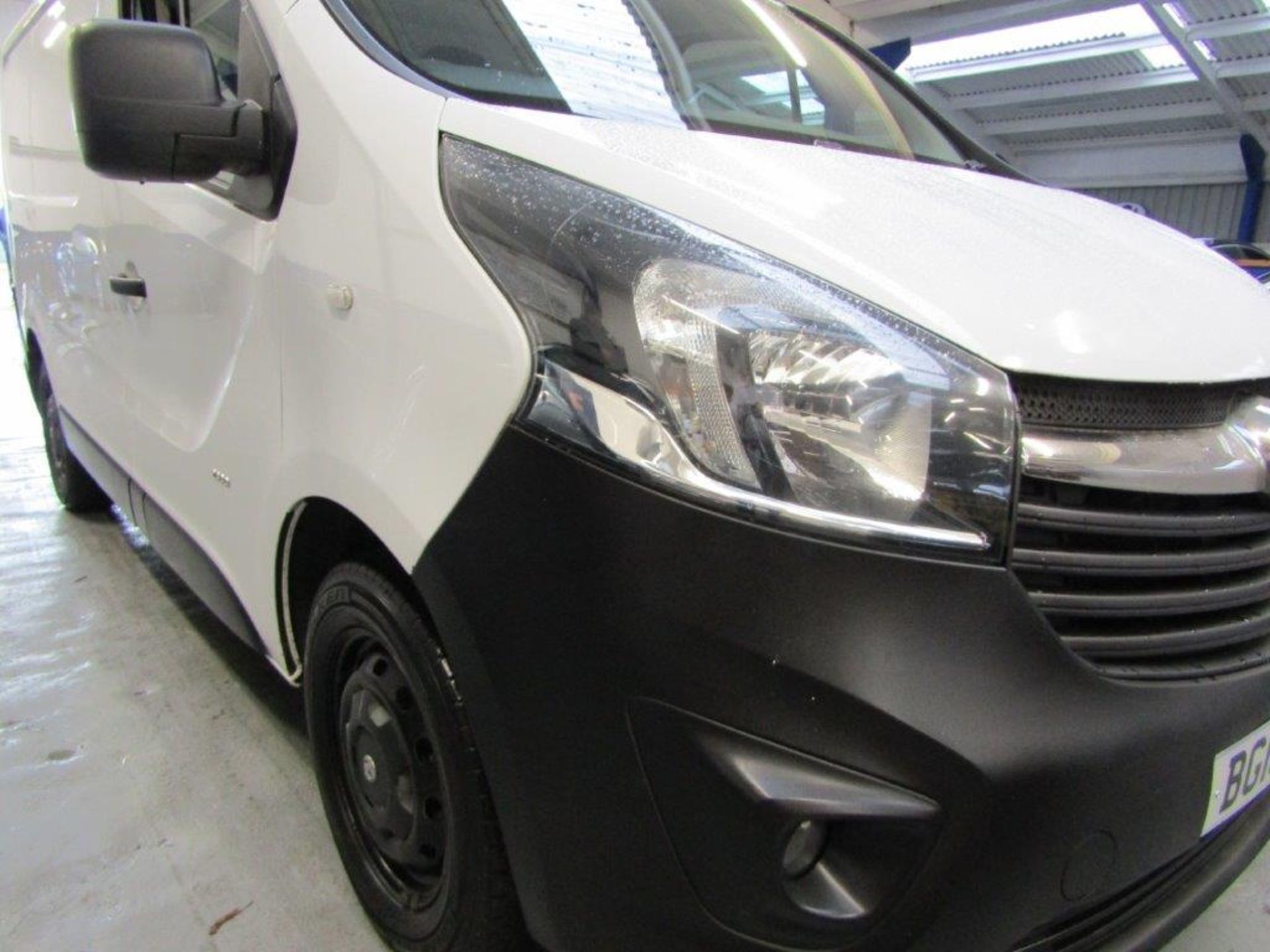 16 16 Vauxhall Vivaro 2900 CDTI - Image 12 of 17