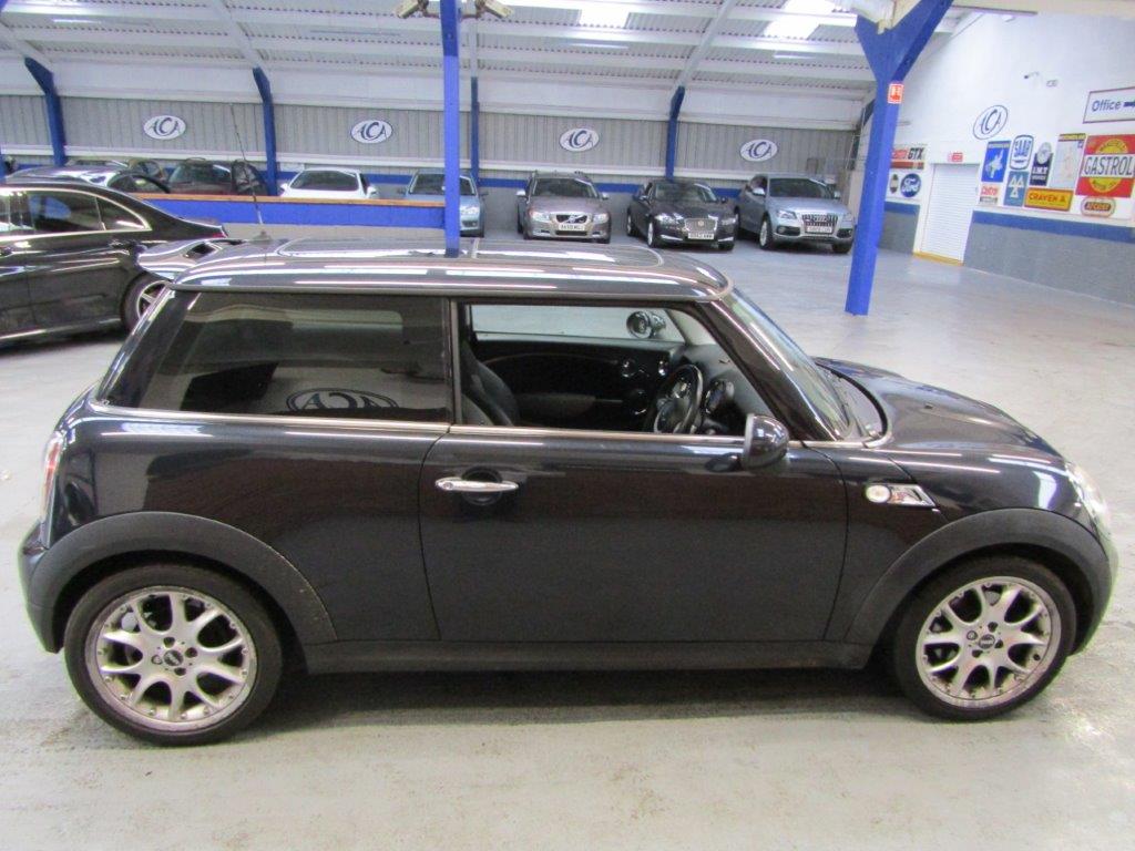 08 08 Mini Cooper S Auto - Image 15 of 22