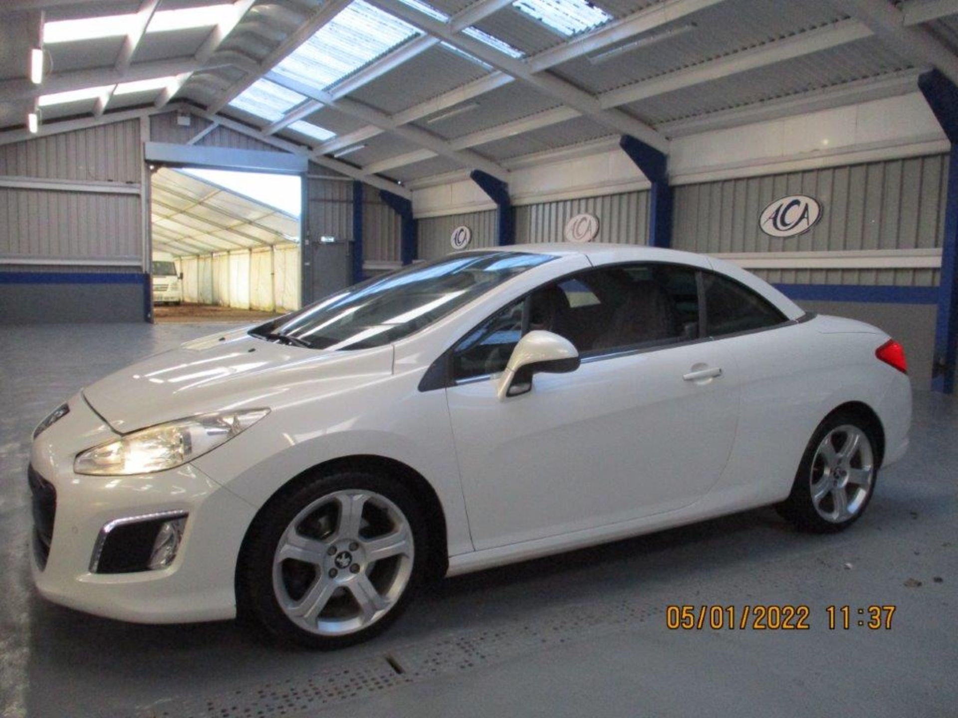 61 11 Peugeot 308 Allure CC THP 156