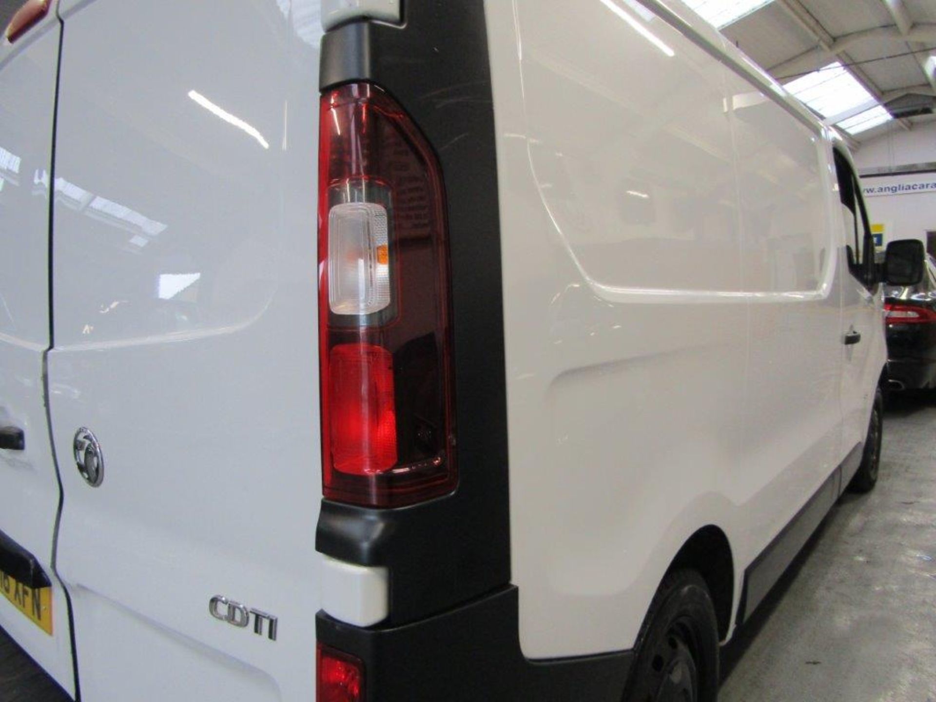 16 16 Vauxhall Vivaro 2900 CDTI - Image 16 of 17