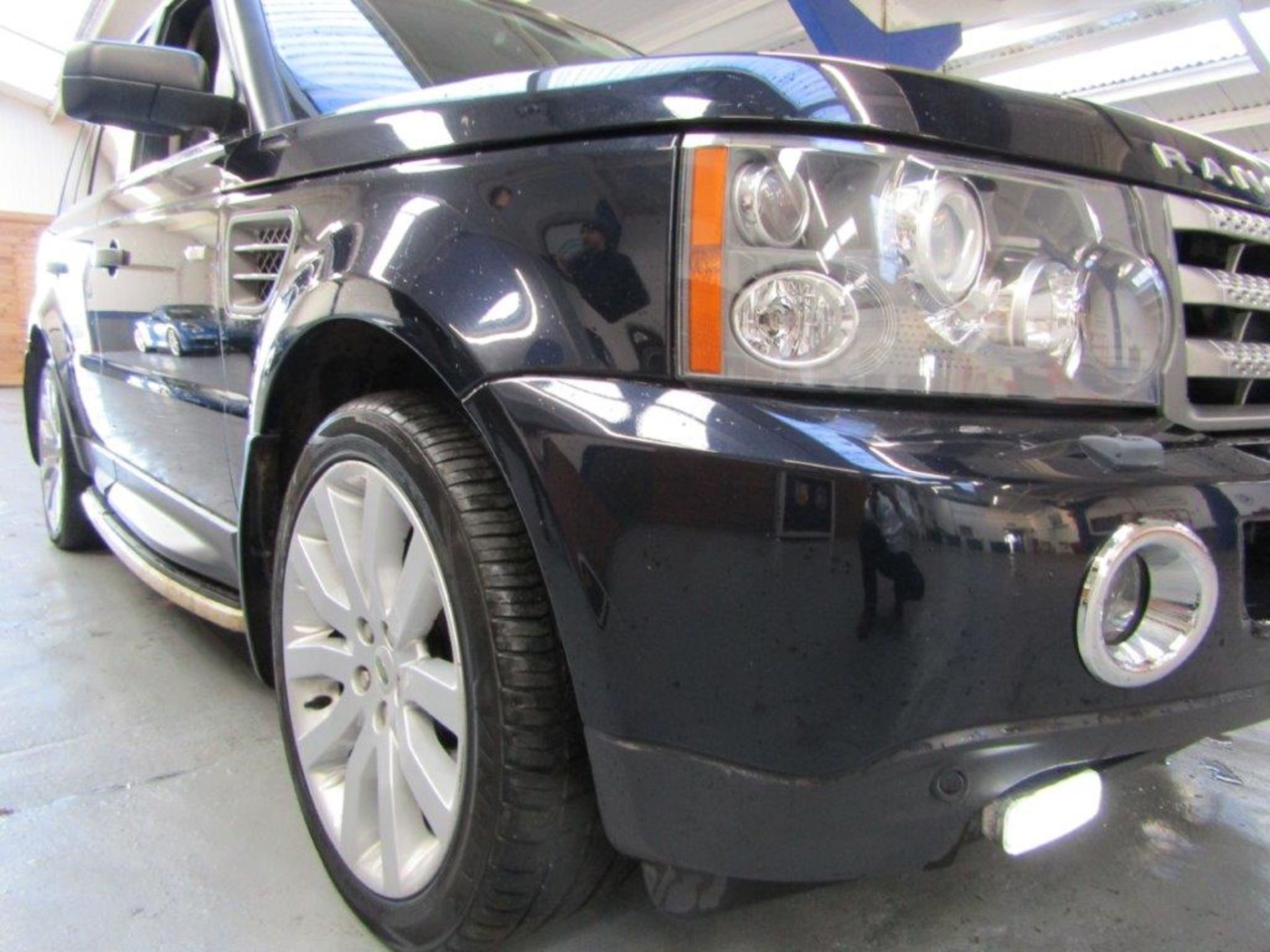 59 09 Range Rover Sp HSE TDV8 - Image 21 of 33