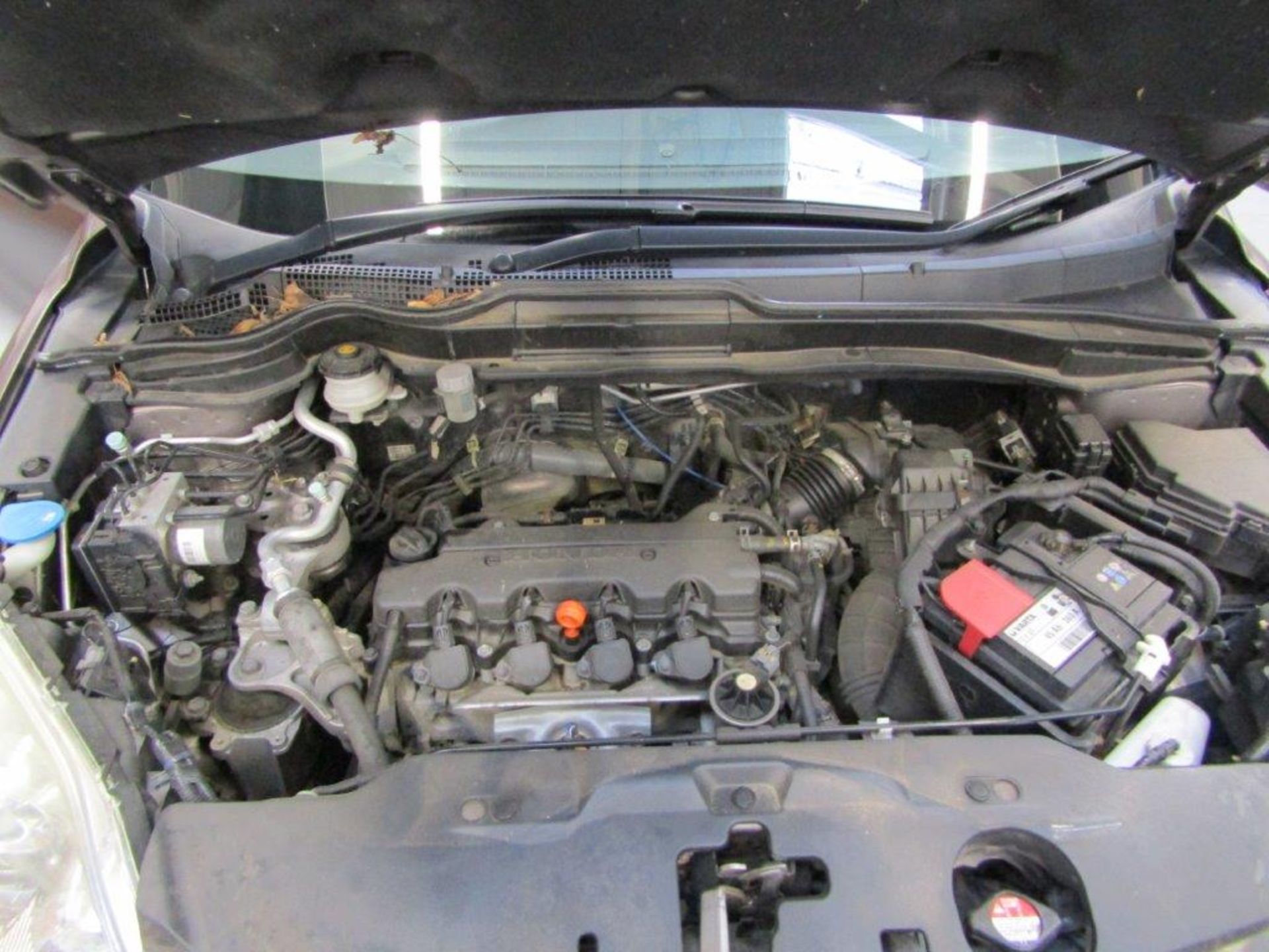 61 12 Honda CR-V ES I-VTEC - Image 19 of 25