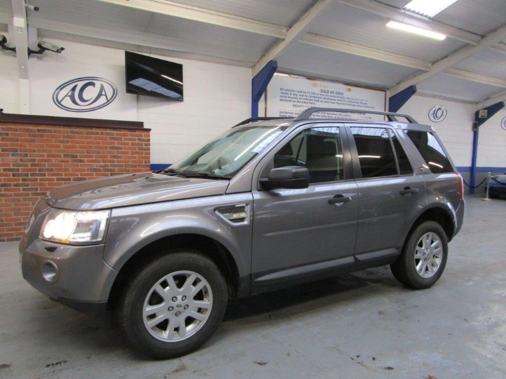 58 08 Land Rover Freelander XS TD4