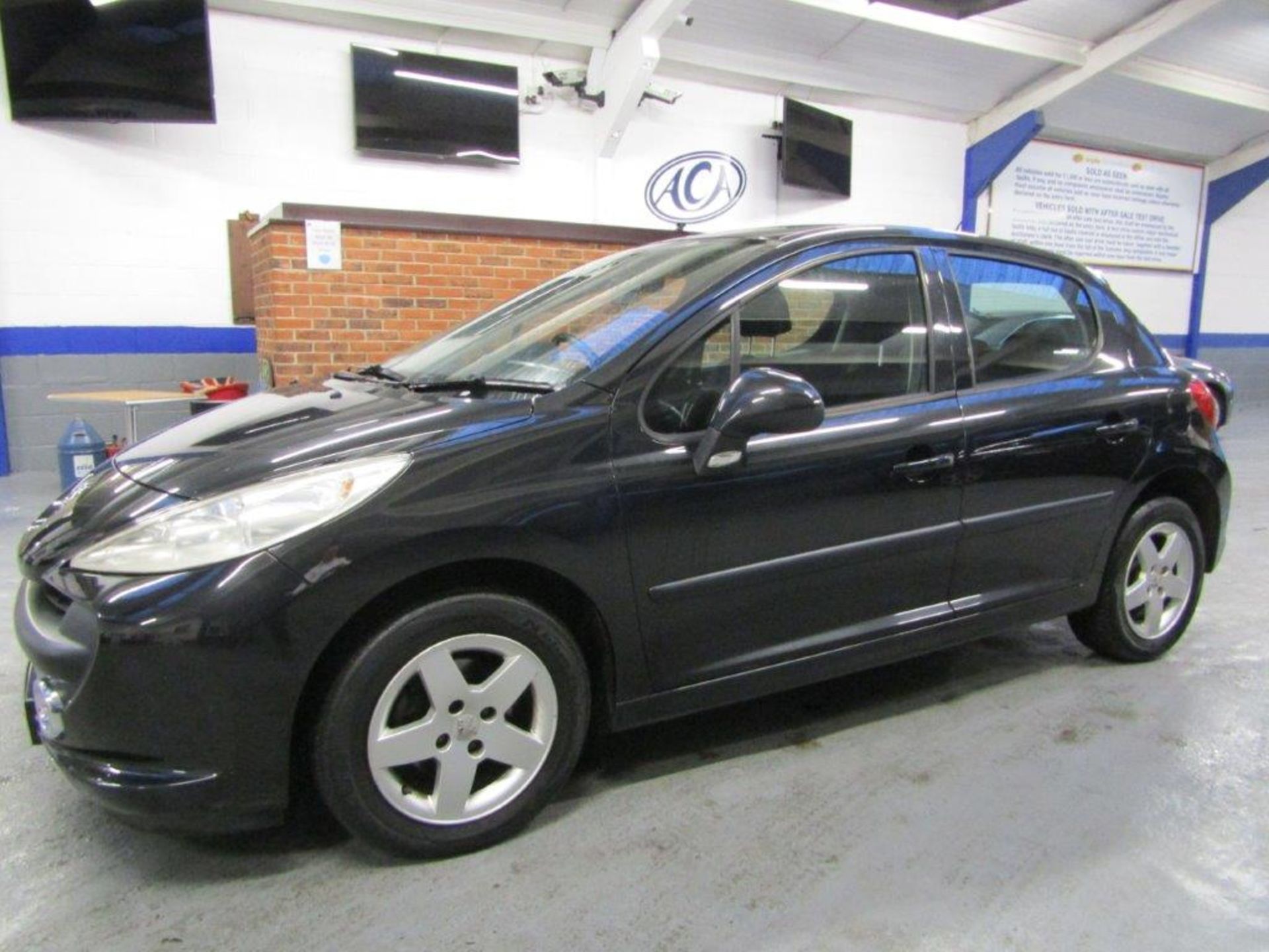 57 07 Peugeot 207 Sport 87