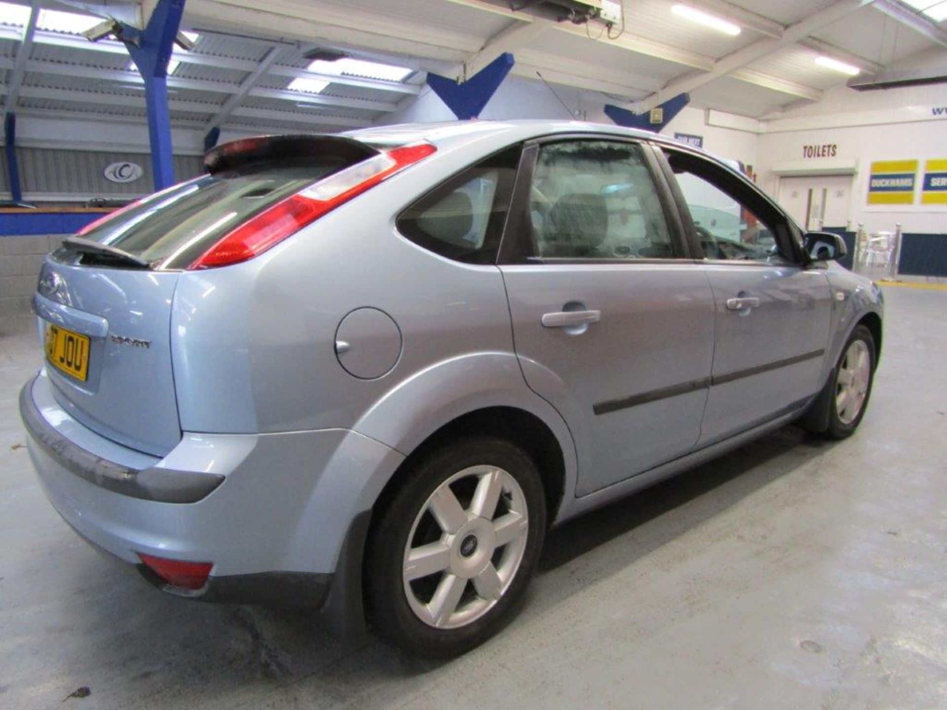 07 07 Ford Focus Sport - Image 13 of 21