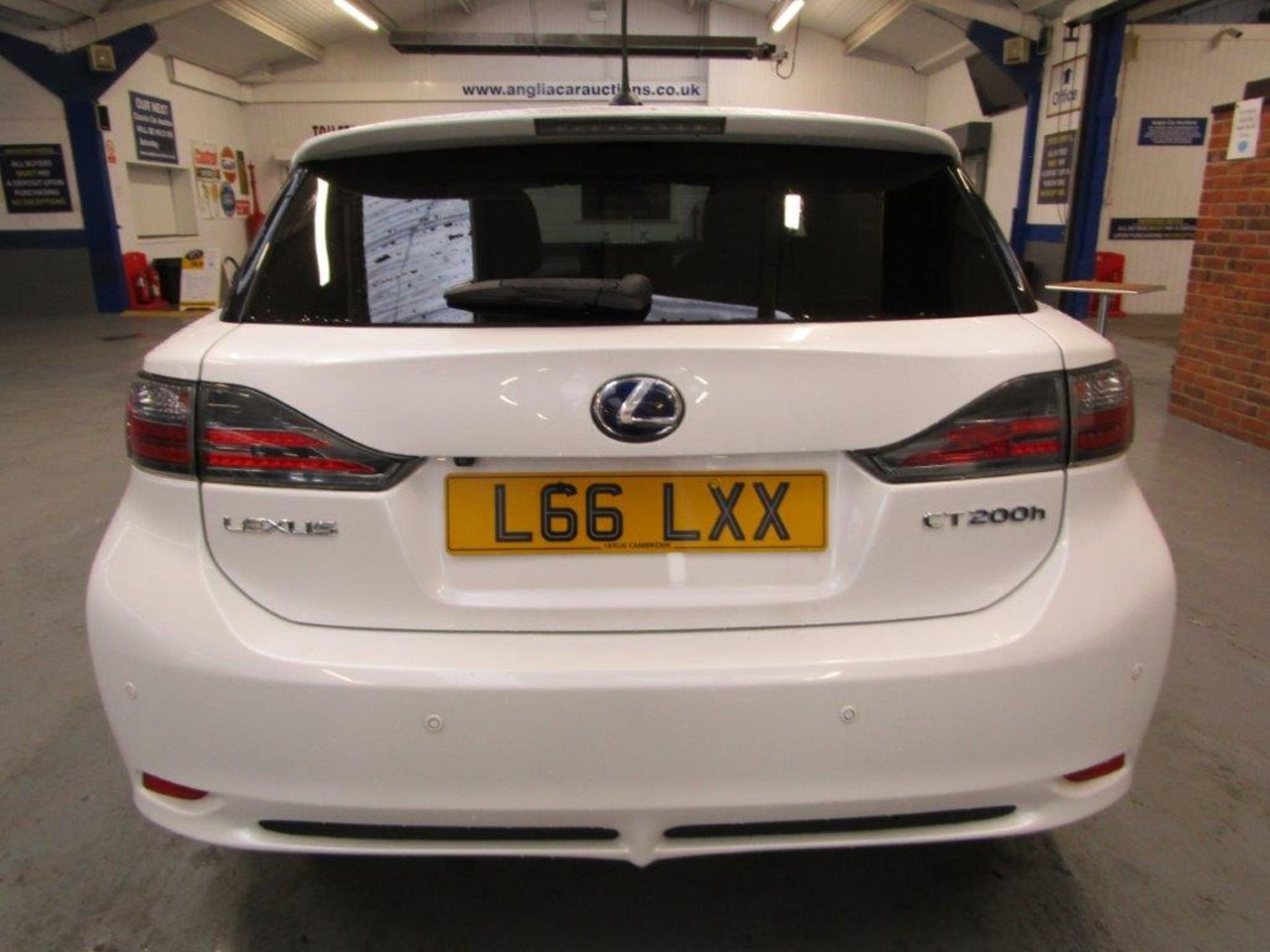 12 12 Lexus CT 200H SE-L CVT - Image 4 of 22