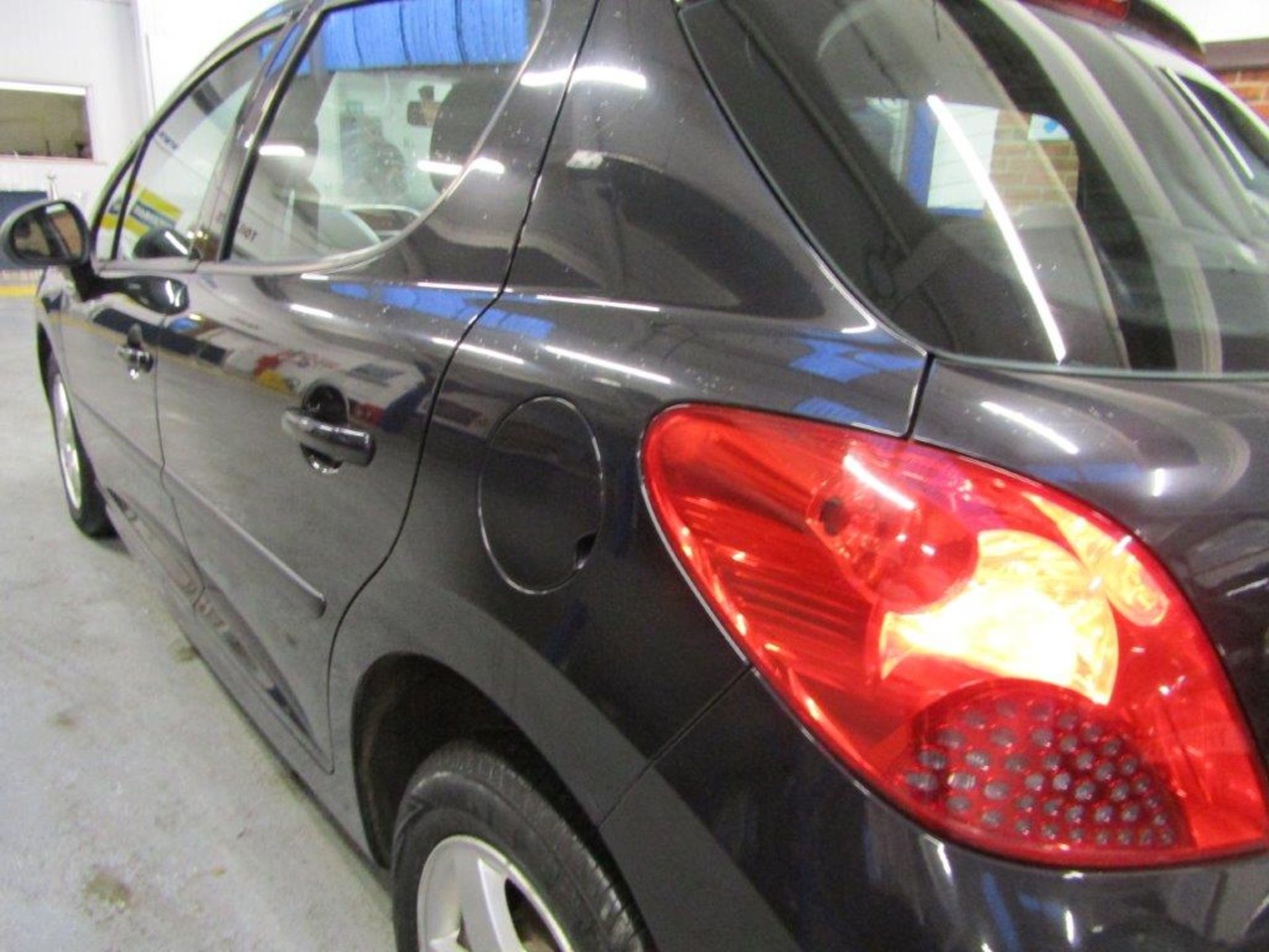 57 07 Peugeot 207 Sport 87 - Image 18 of 19