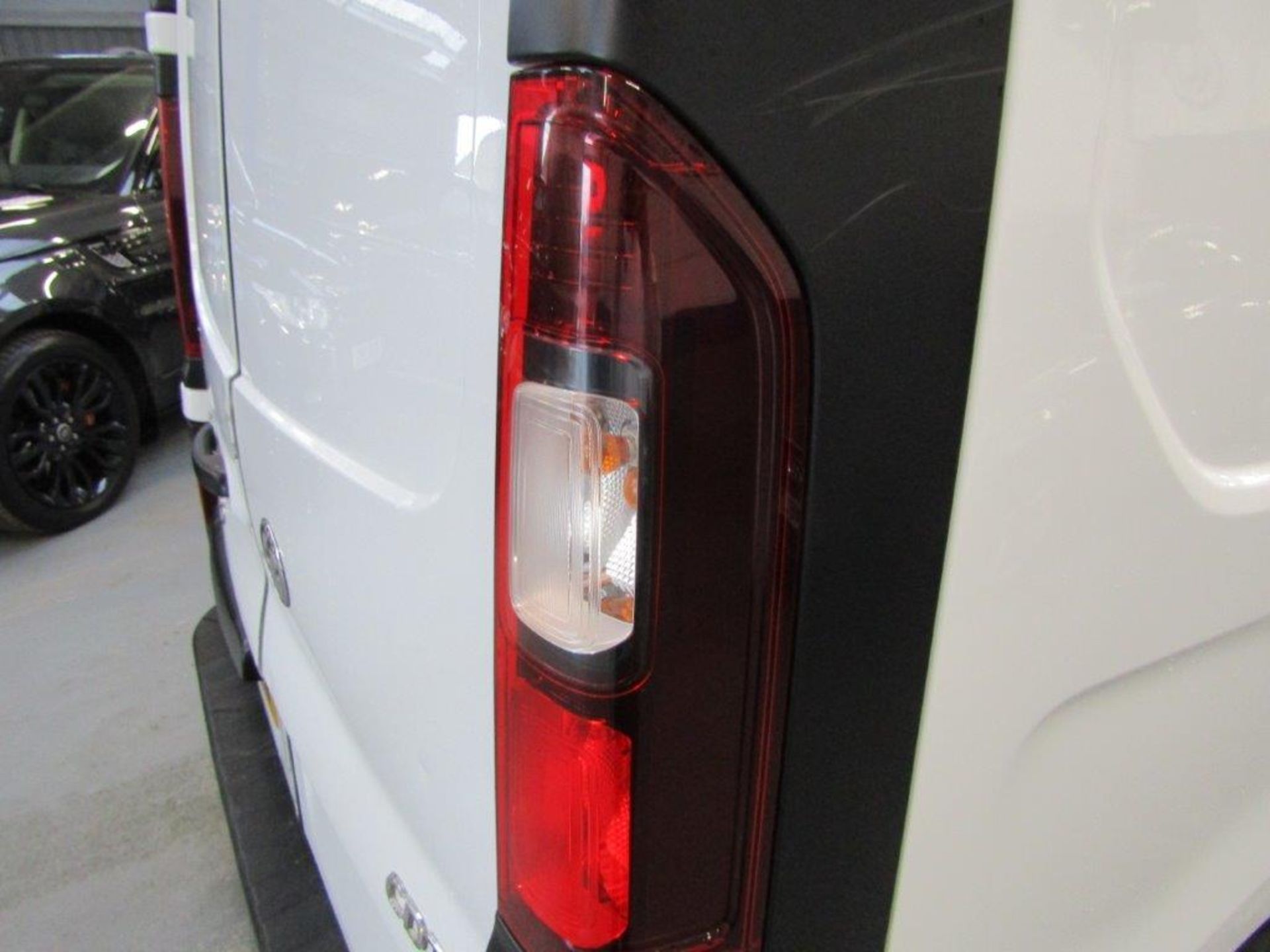 16 16 Vauxhall Vivaro 2900 CDTI - Image 17 of 17